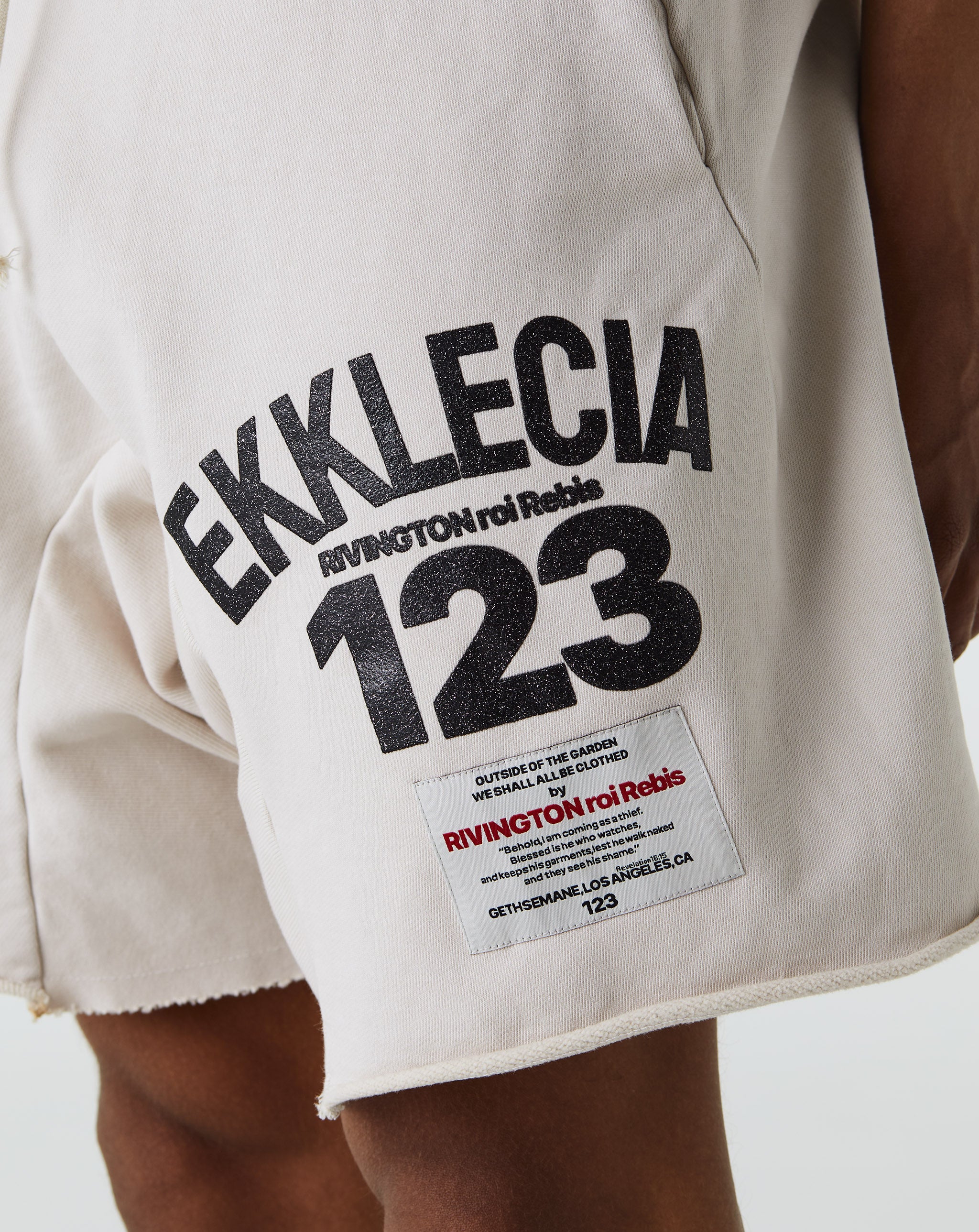 Ekklecia Short