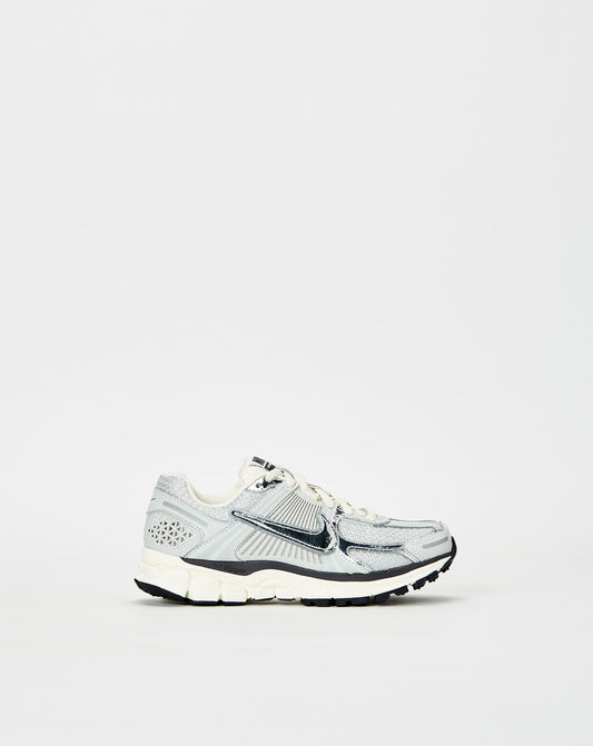 Zoom Vomero 5 "Photon Dust Metallic Silver"