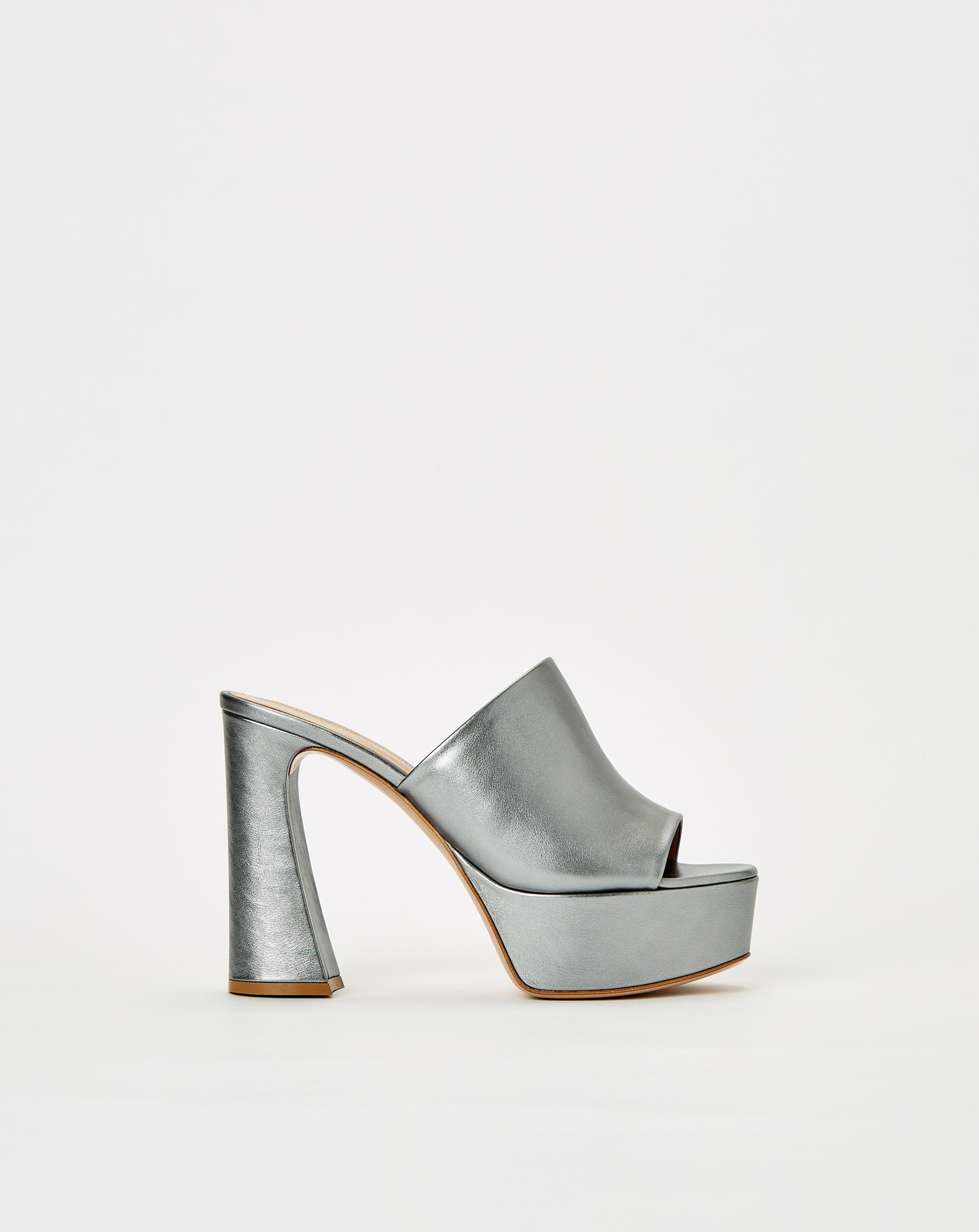 Holly Mule