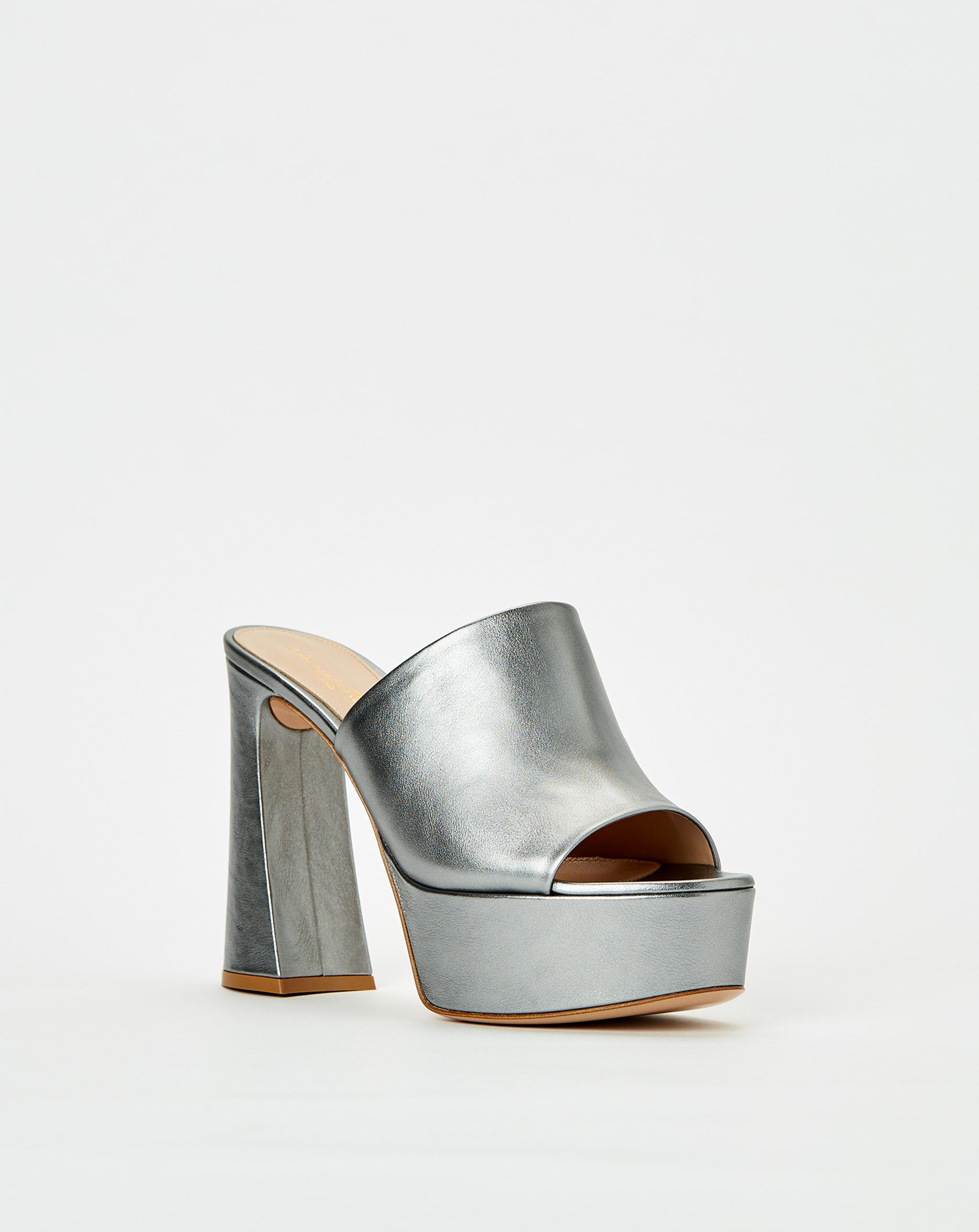 Holly Mule