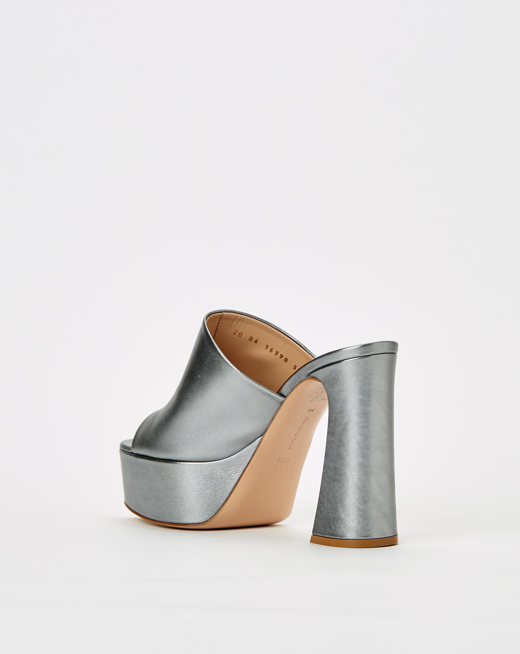 Holly Mule