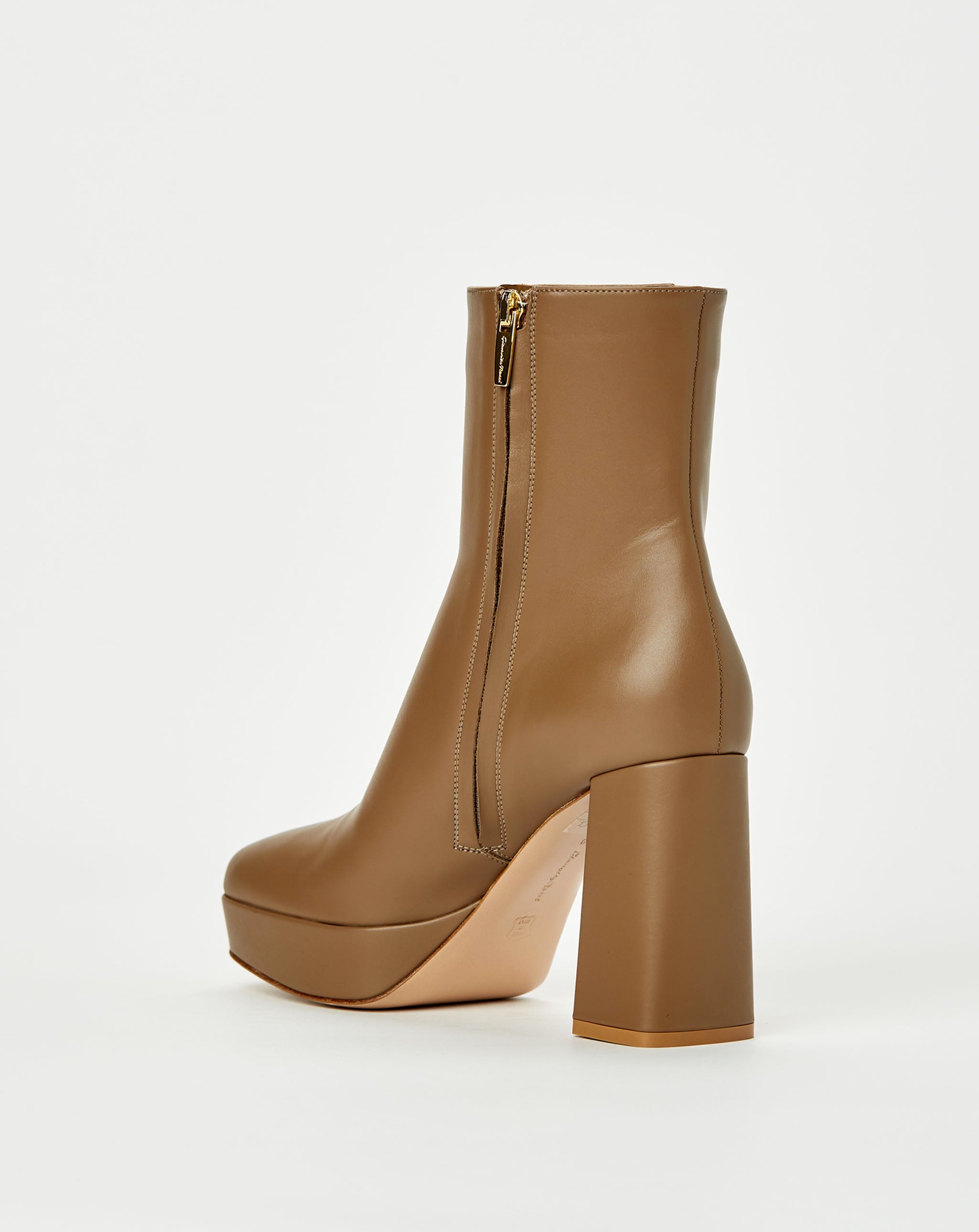 Daisen Bootie