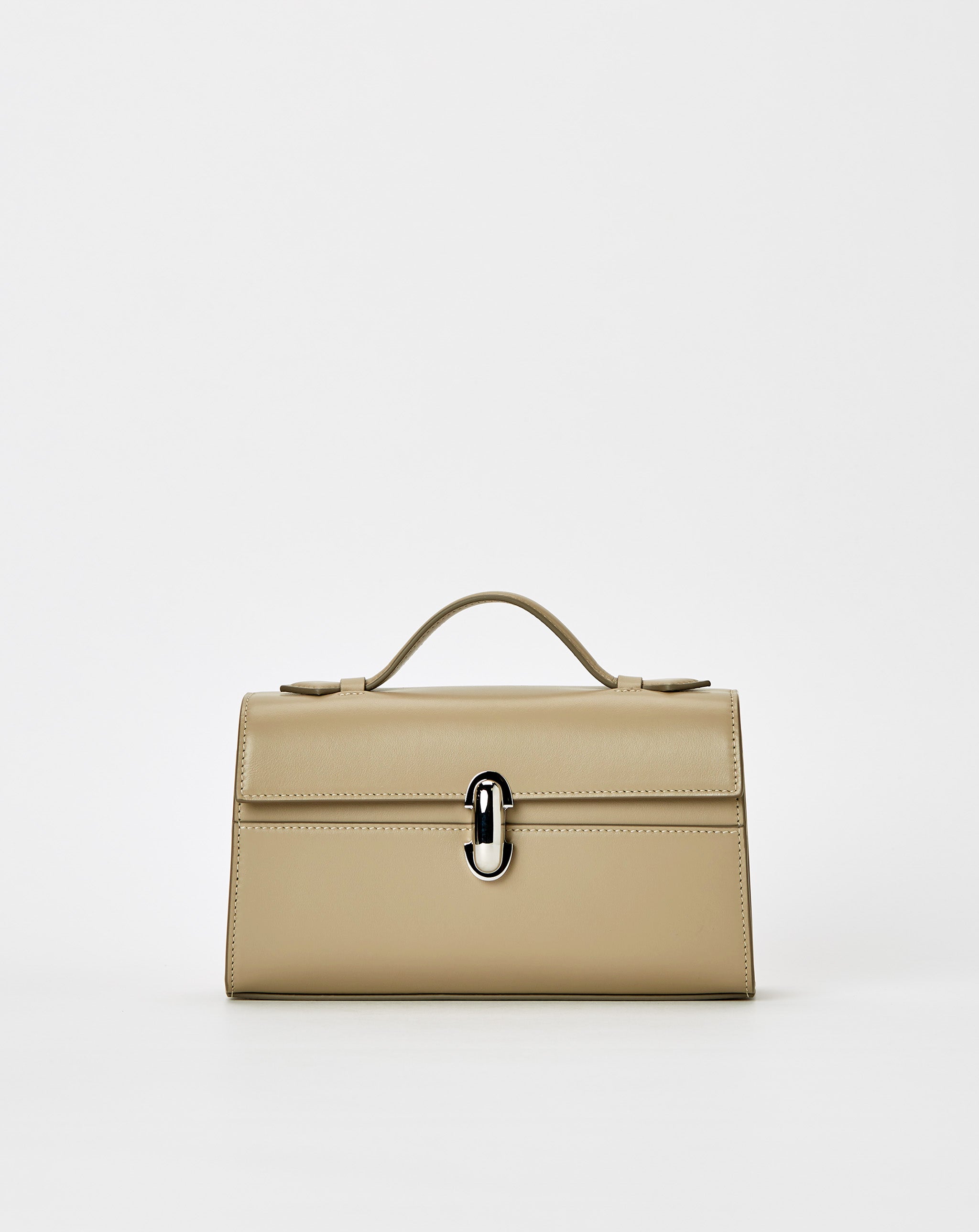 Symmetry Pochette In Smooth Calf