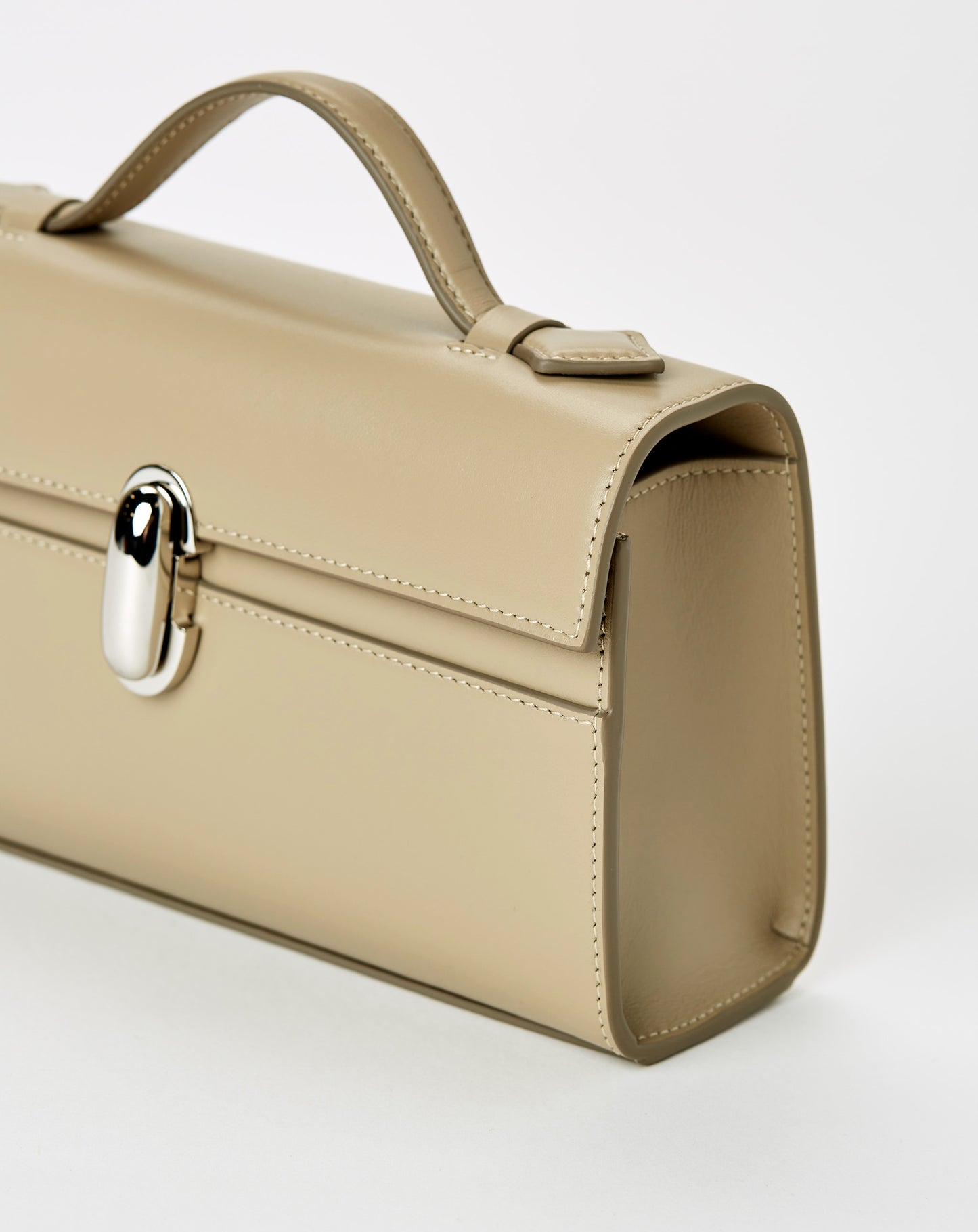 Symmetry Pochette In Smooth Calf