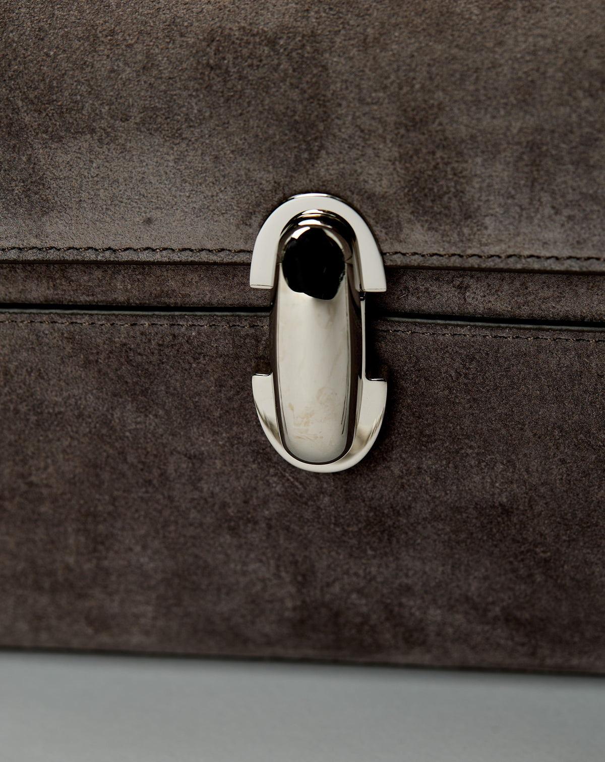 Symmetry Pochette Suede