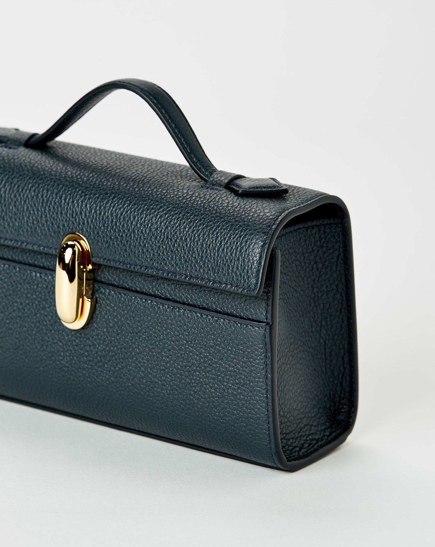 Symmetry Pochette In Grained Calf