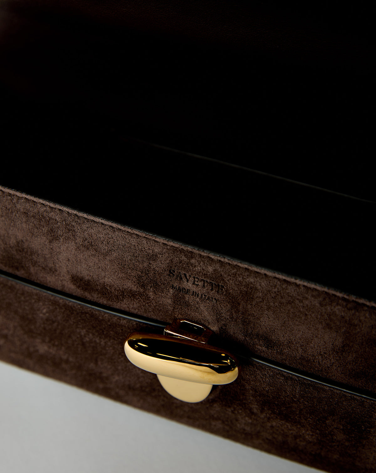 Slim Symmetry Pochette Suede