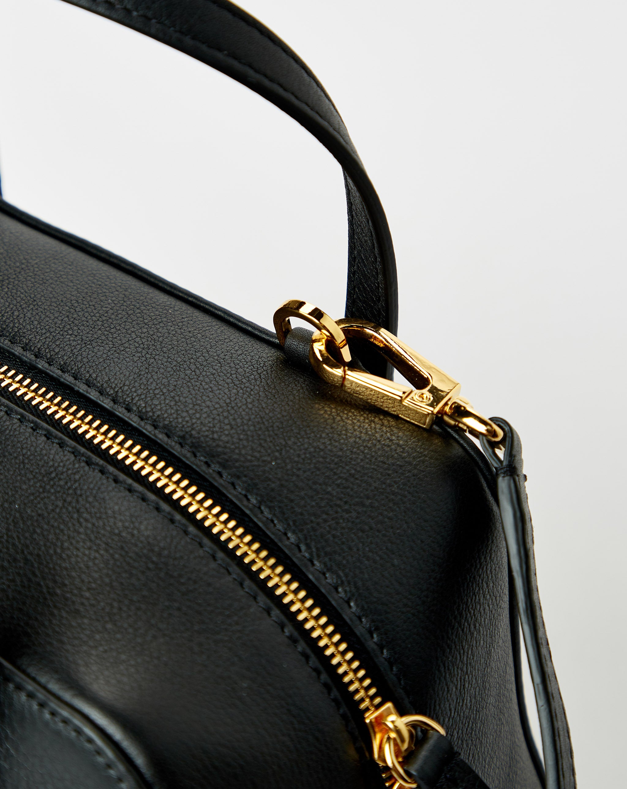 Maeve Small Crossbody