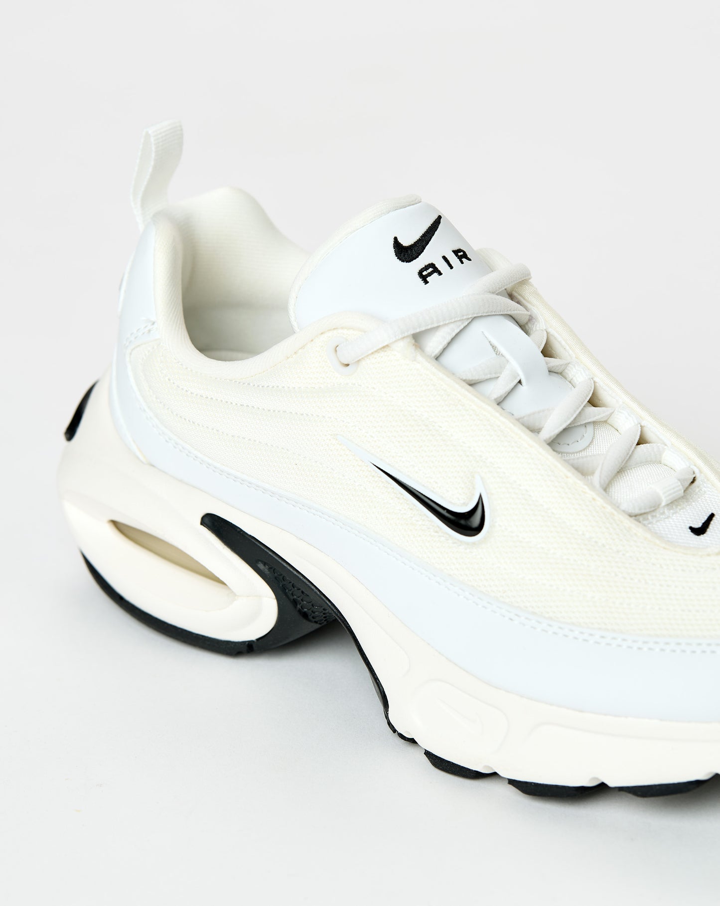 Air Max Portal WMNS "Coconut Milk"