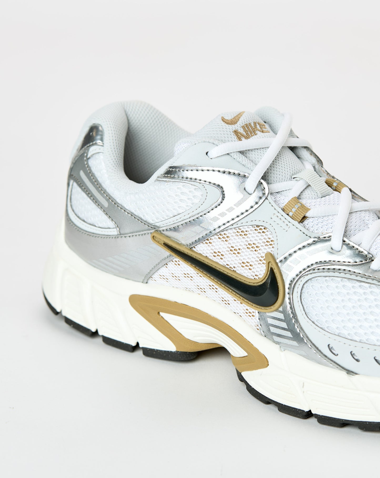 V5 RNR "Parachute Beige"