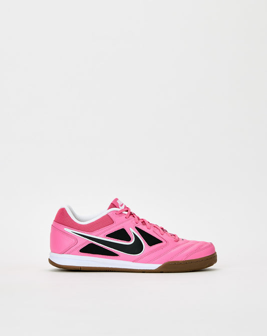 Nike Gato