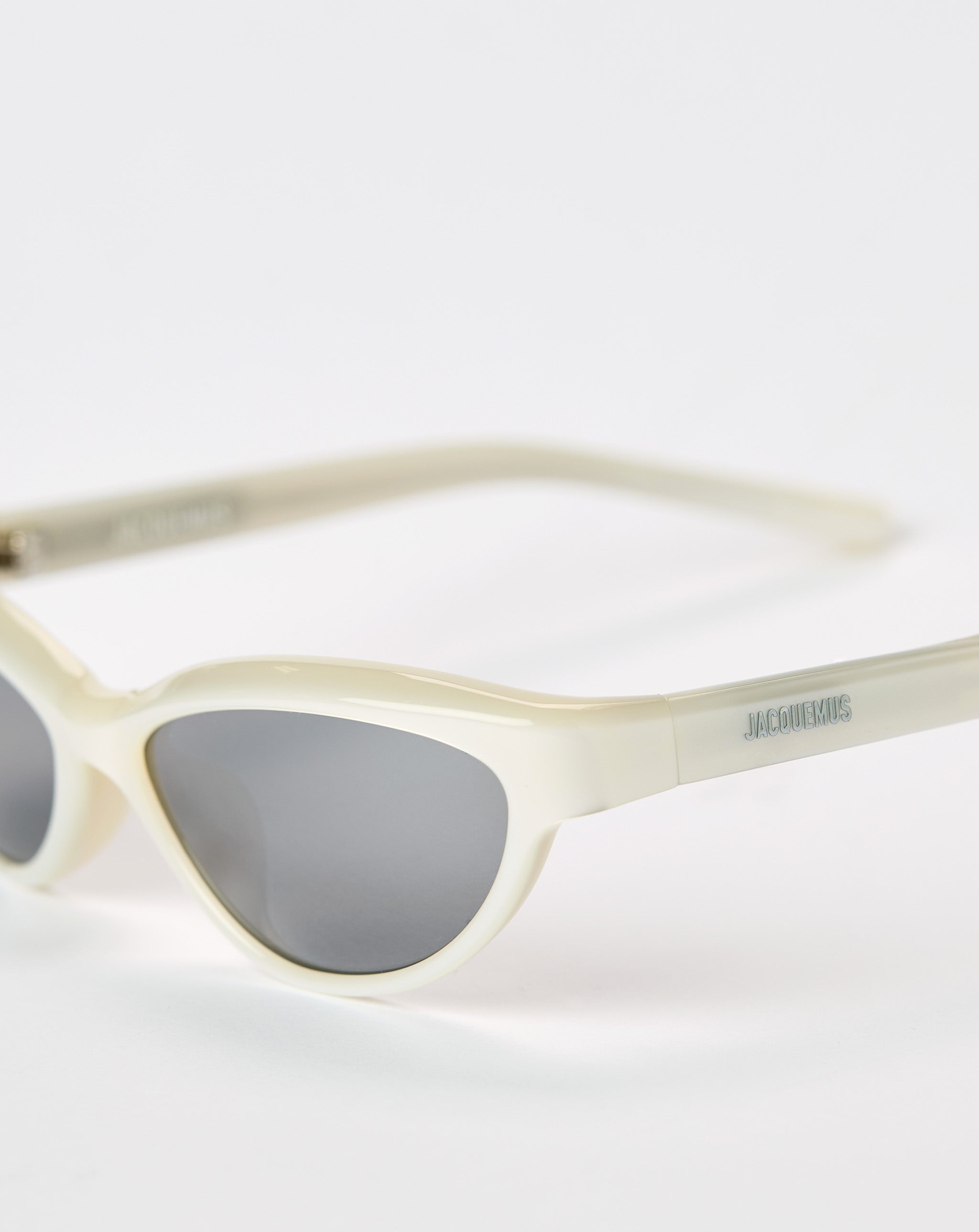 Curvo Sunglasses