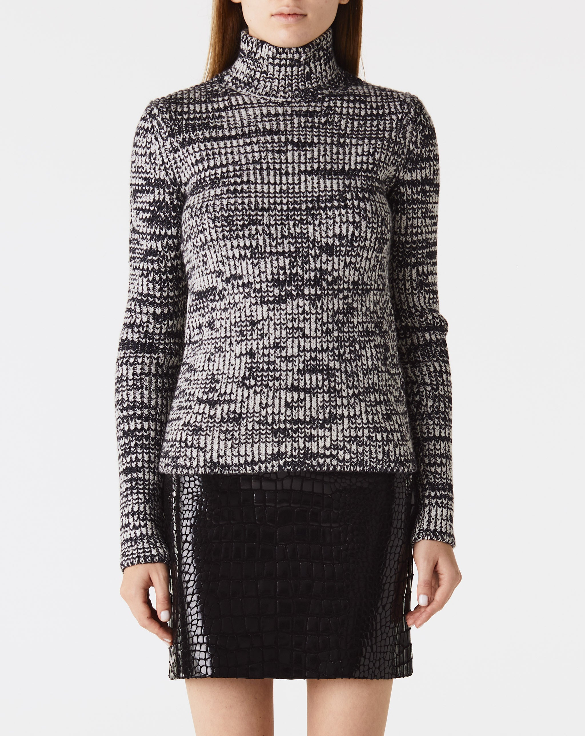 Wool/Silk Rib Turtleneck