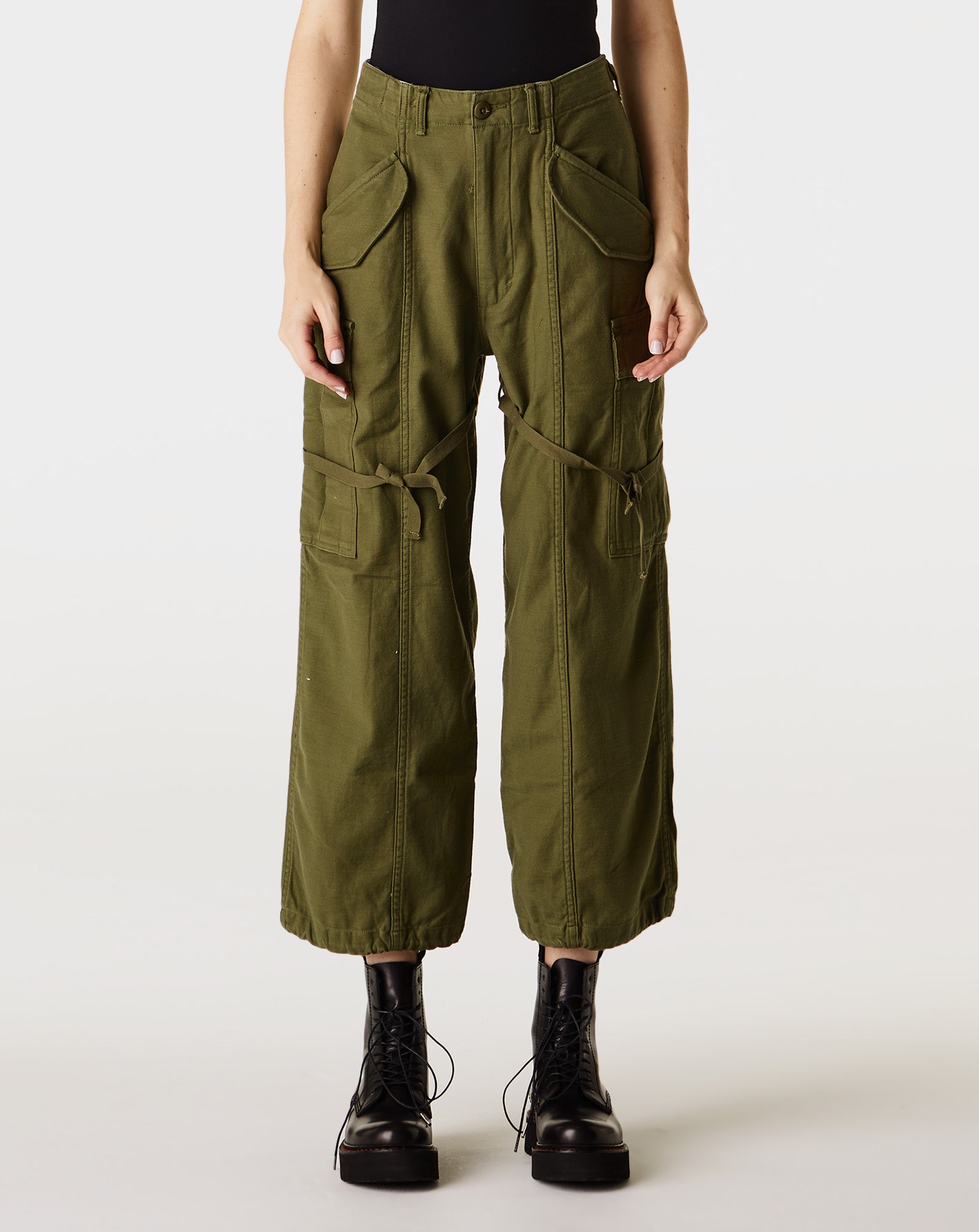 Cropped Cargo