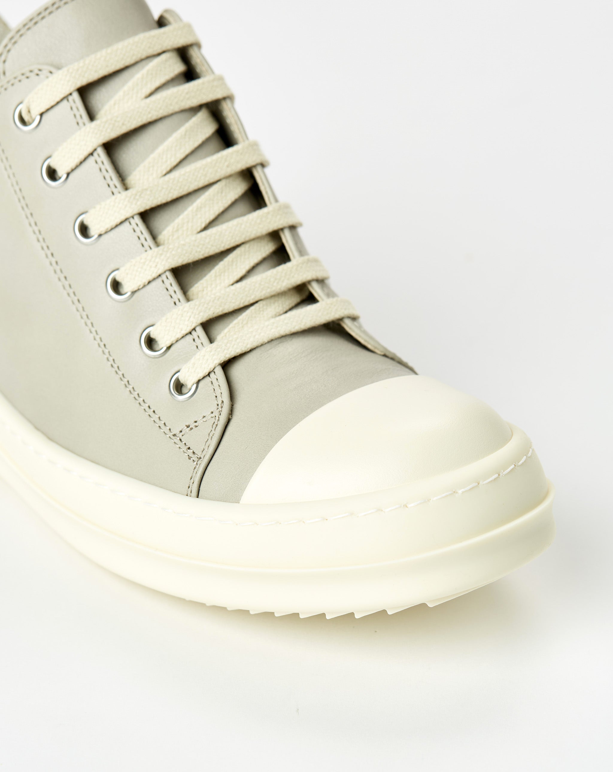 Low Sneaks