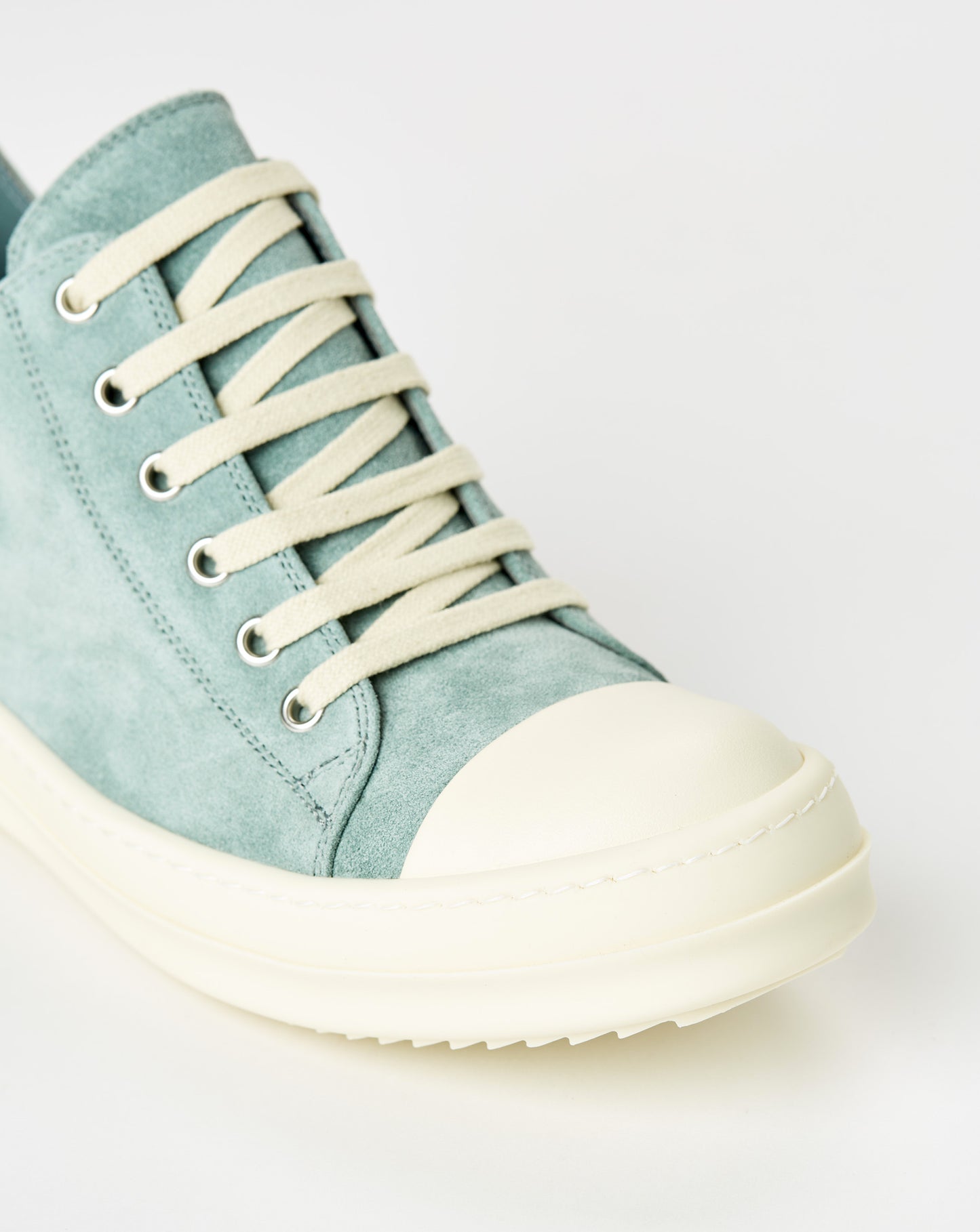 Low Sneaks