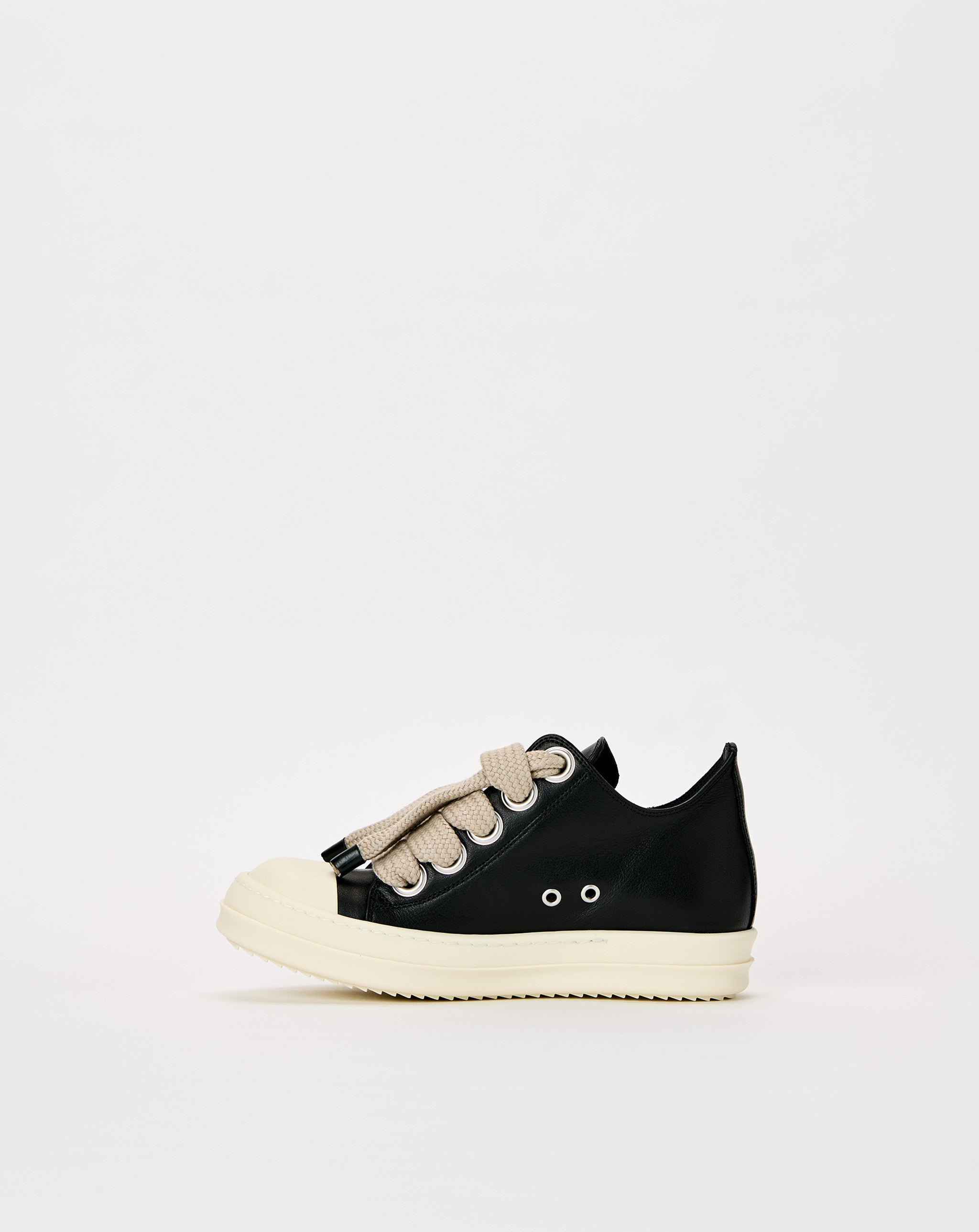 Jumbo Lace Low Sneaks