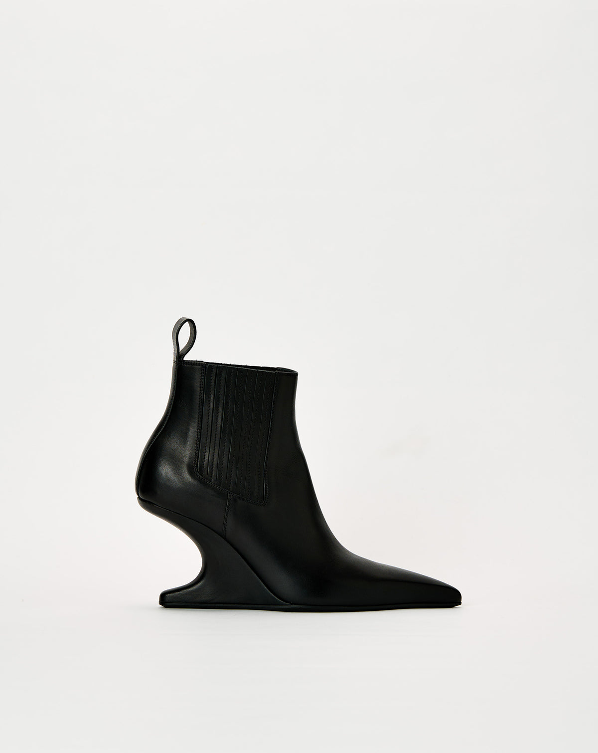 Cantilever 8 Ankle Boot