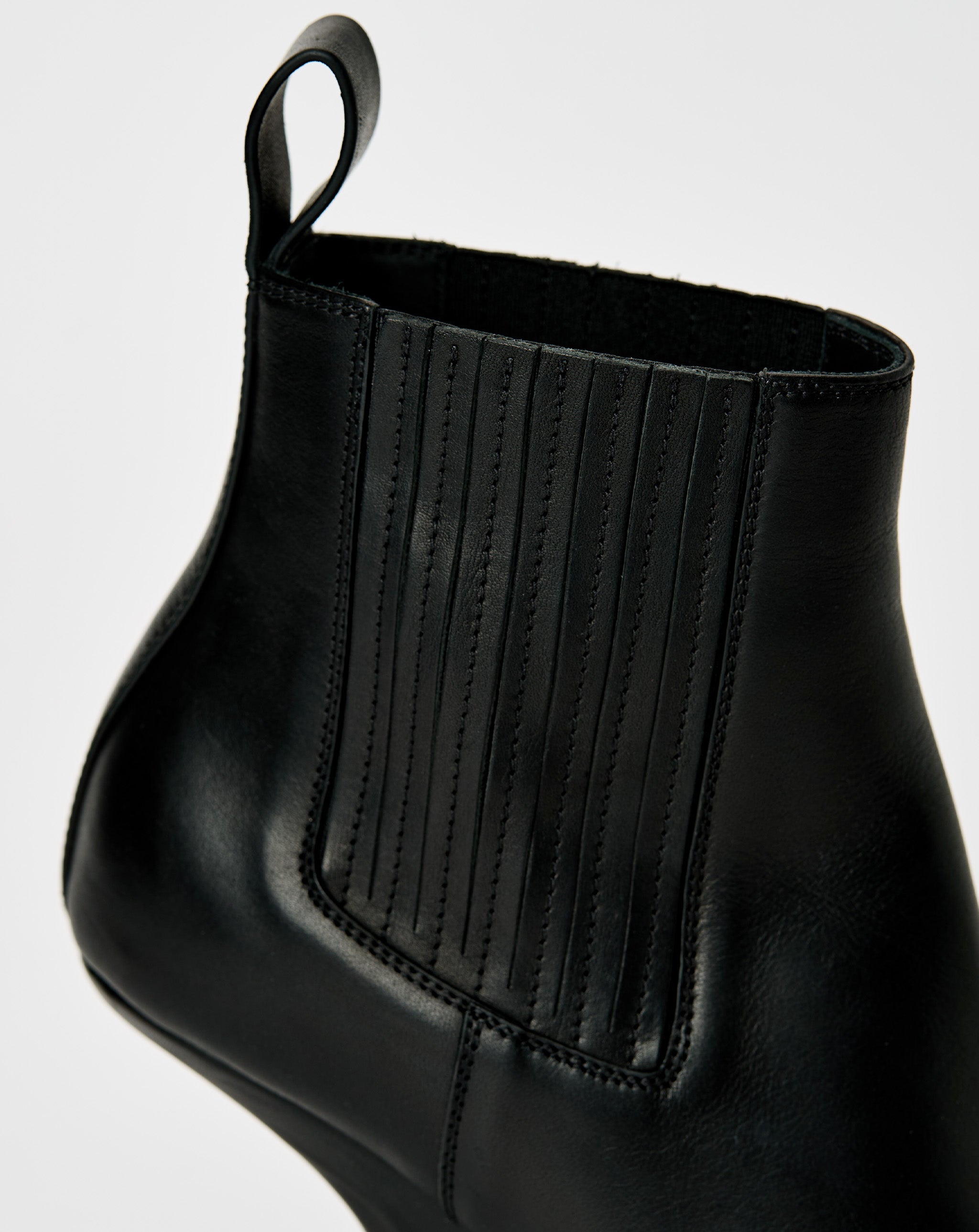 Cantilever 8 Ankle Boot