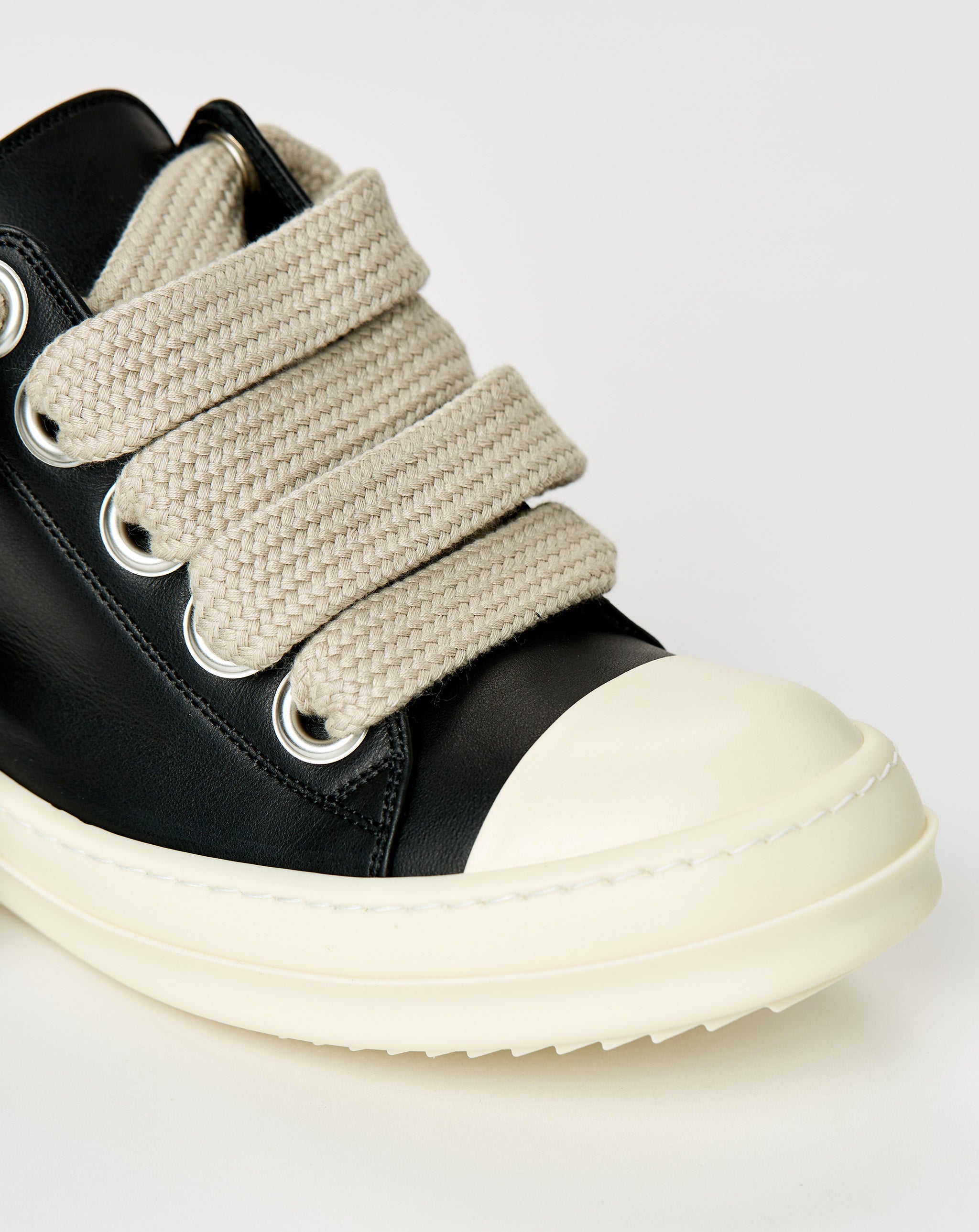 Jumbo Low Sneakers