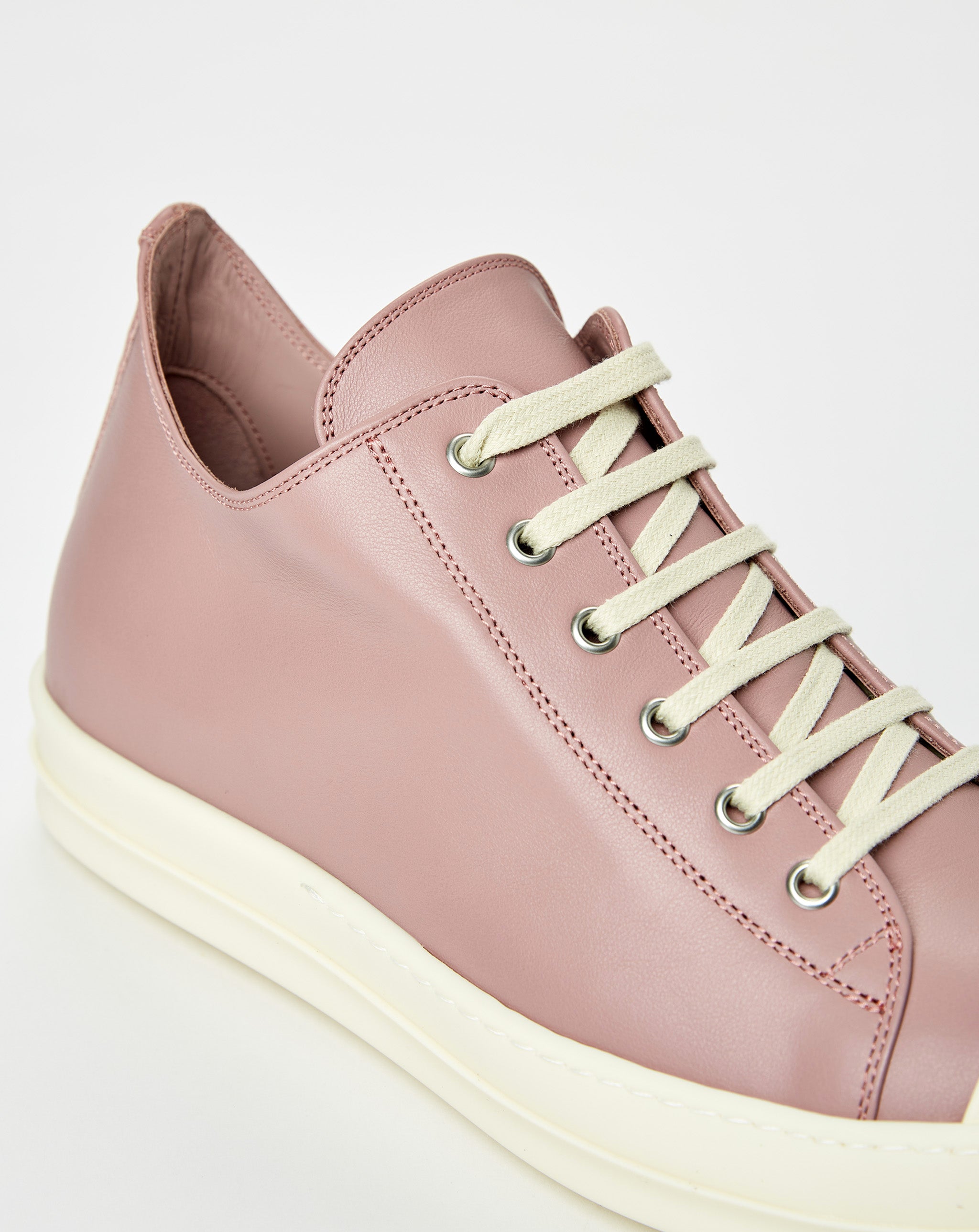 LOW SNEAKS