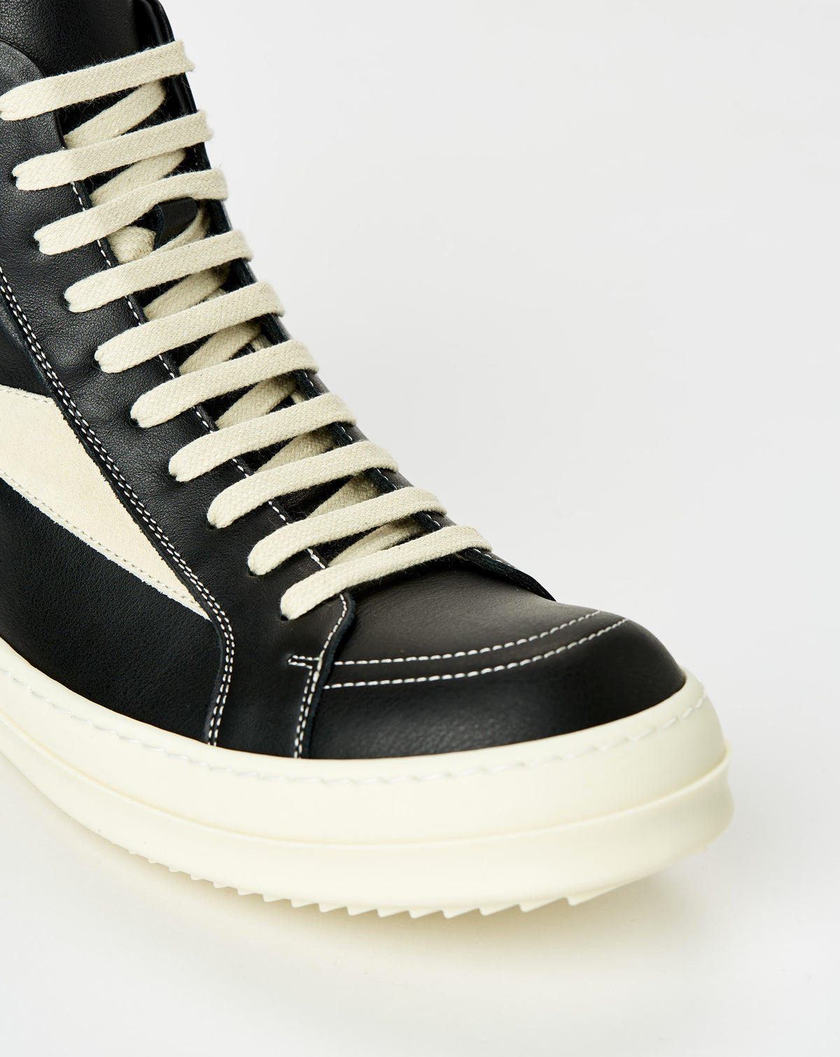 High Vintage Sneaks