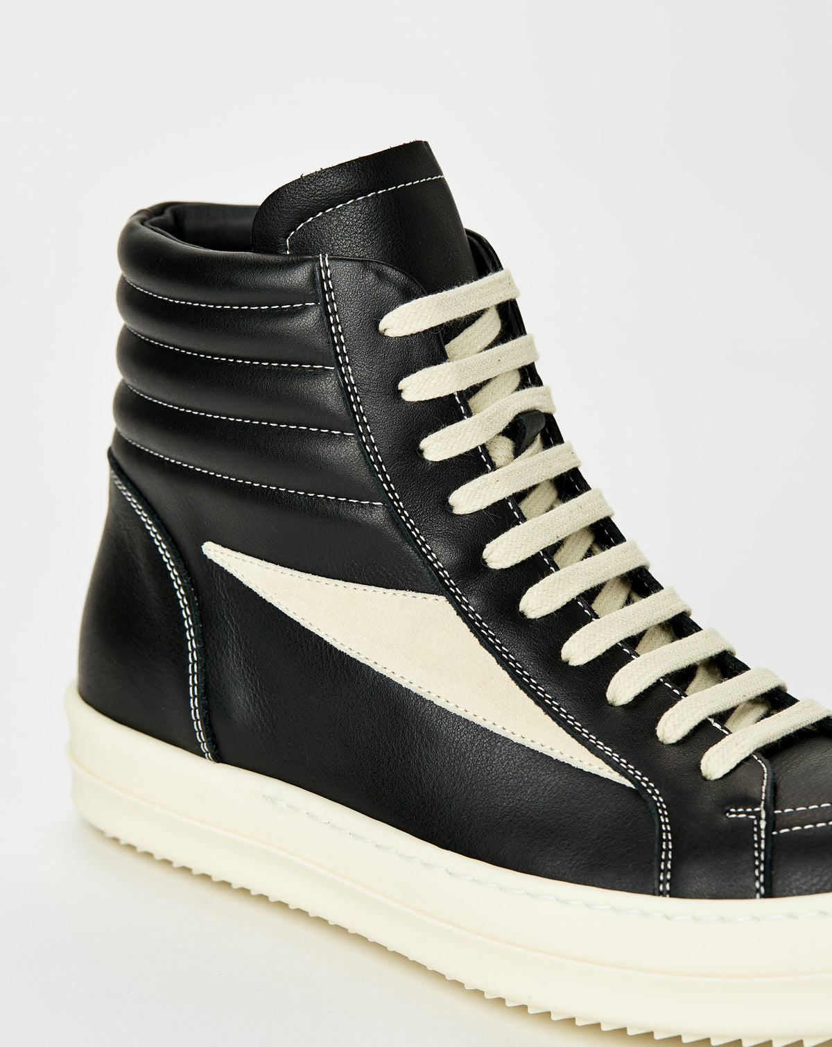 High Vintage Sneaks