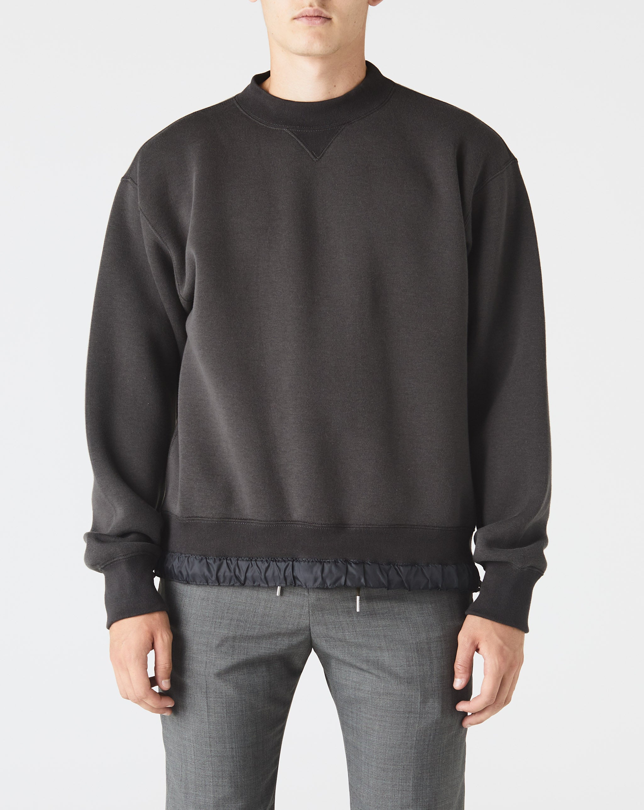 Studs Sponge Sweat Pullover
