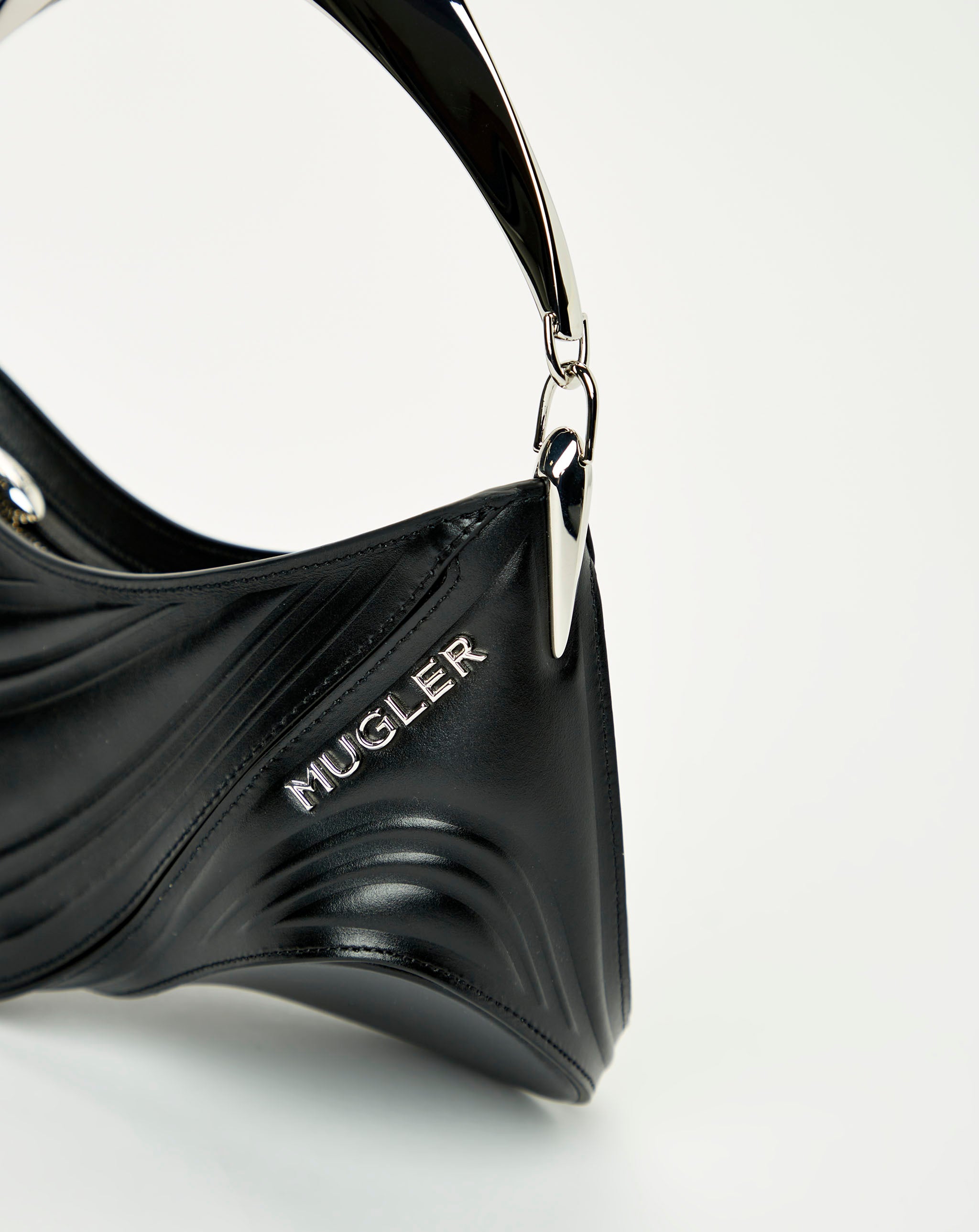 Small Metal Handle Spiral Bag
