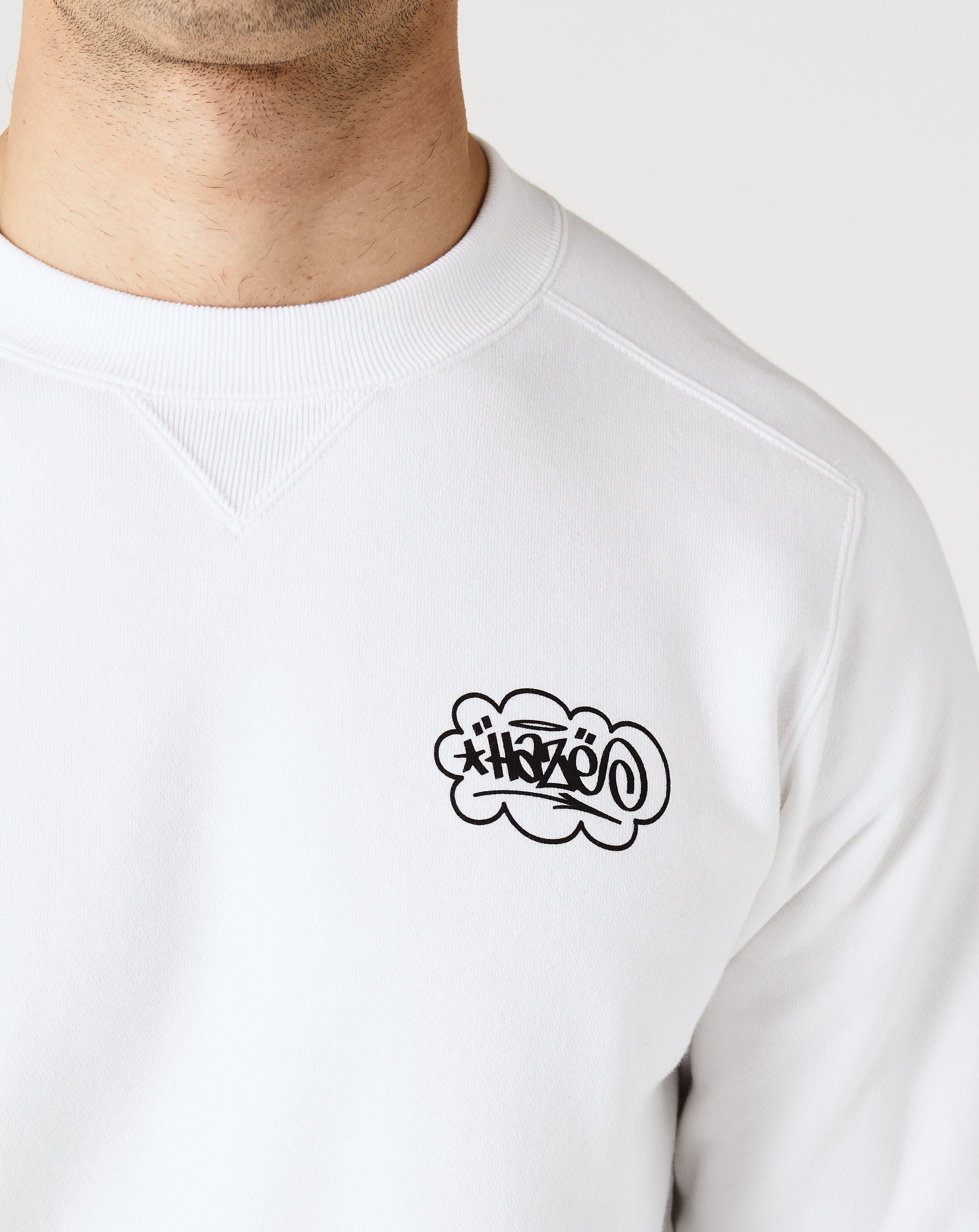 Eric Haze / ONEKINDWORD Pullover