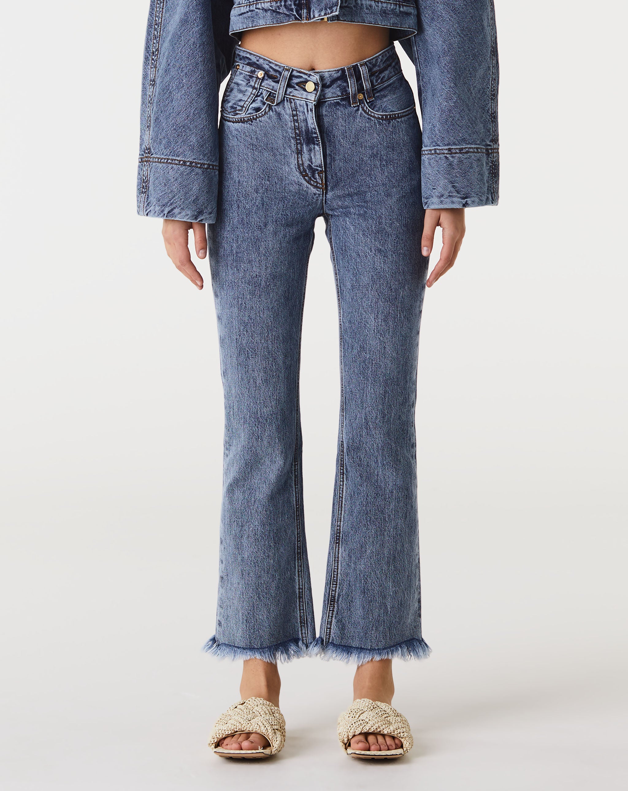 Articha Jean