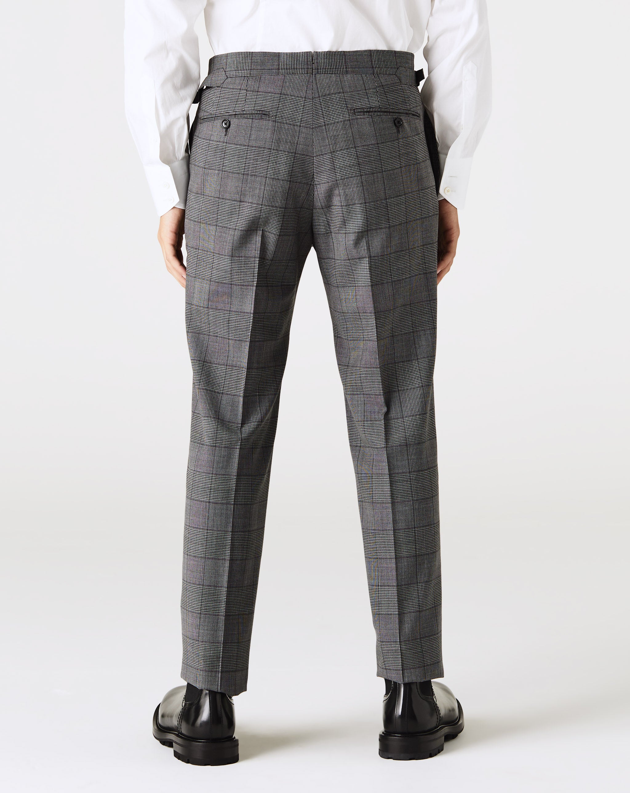 O'Connor Suit