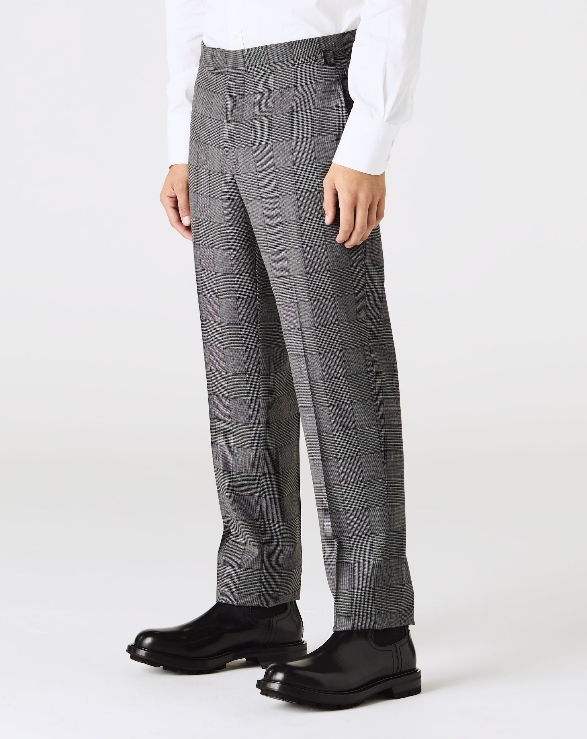 O'Connor Suit
