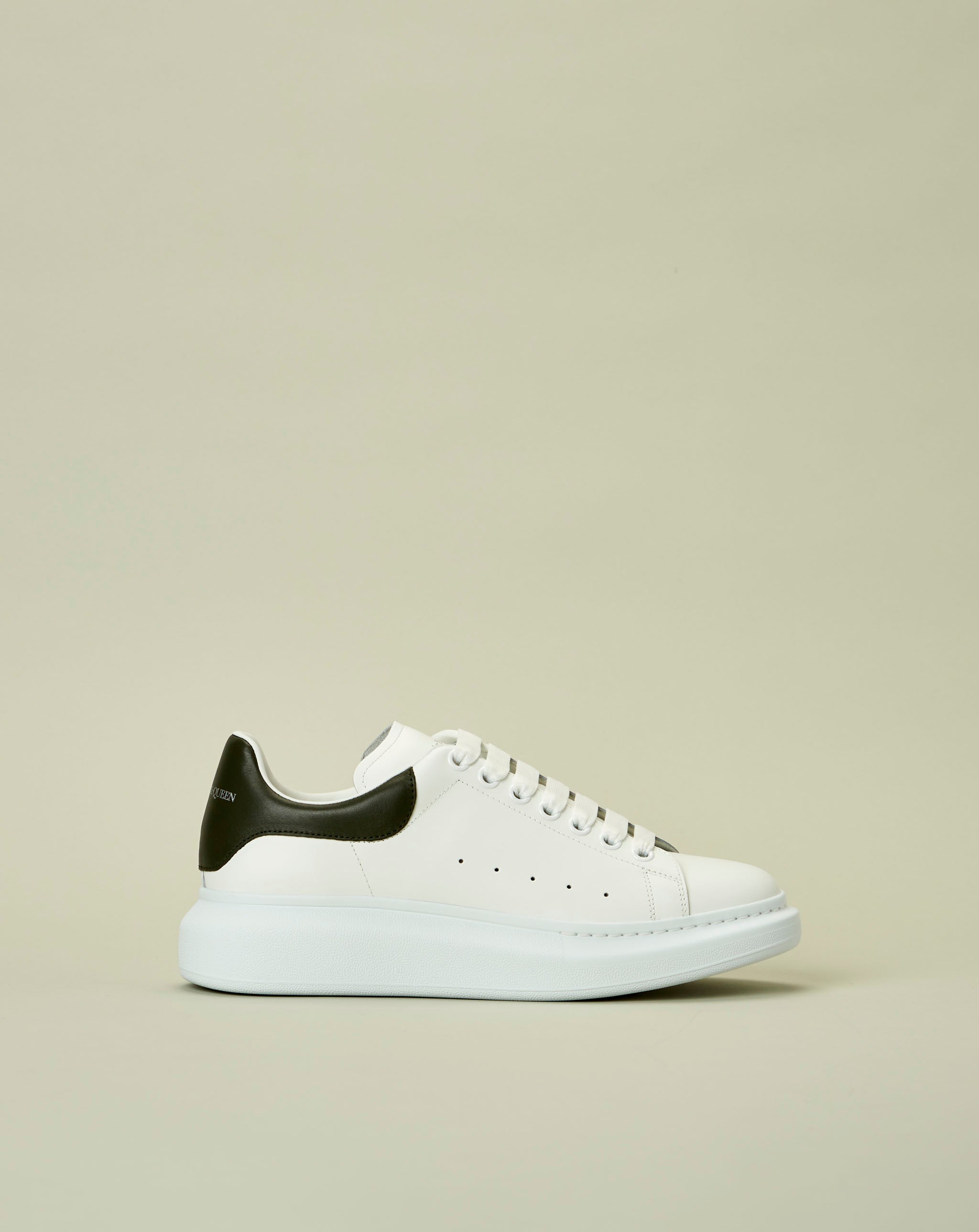 Oversized Sneaker