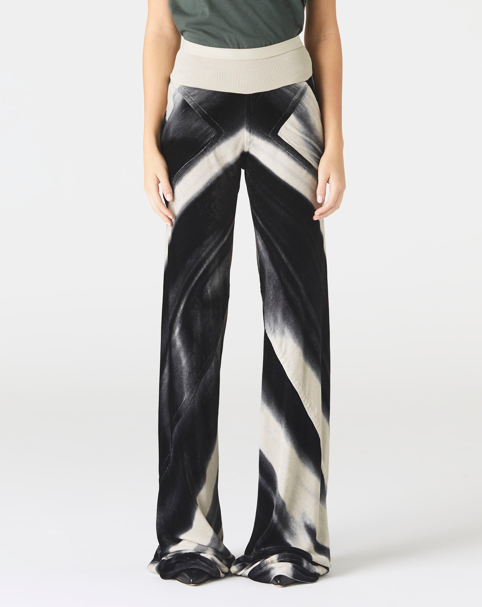 Velvet Pull on Pant