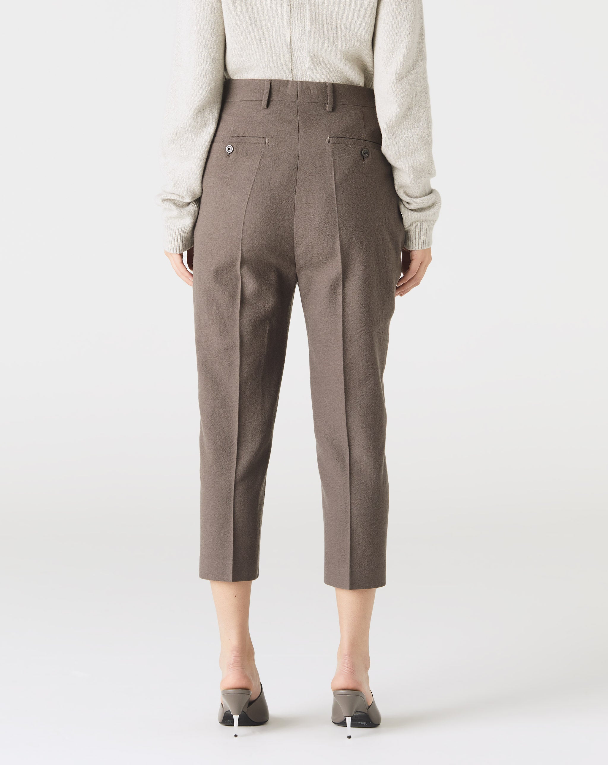 Straight Leg Cropped Pant