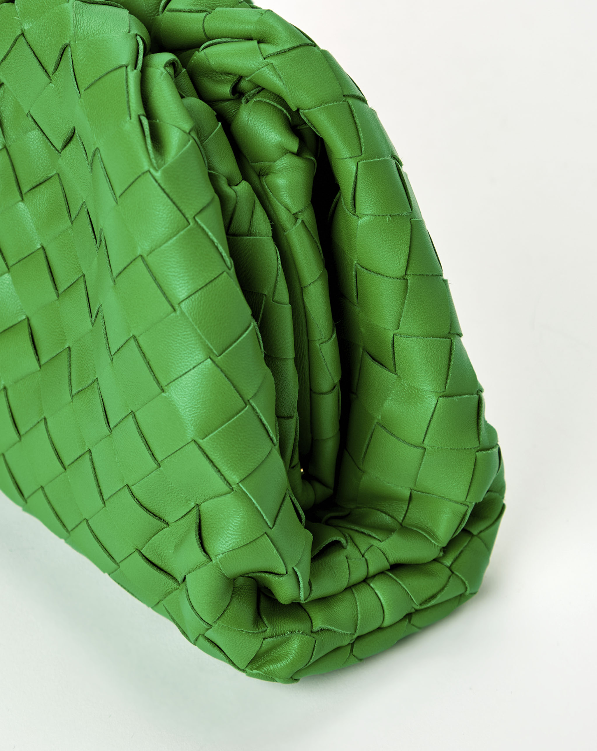 Teen Intrecciato Pouch