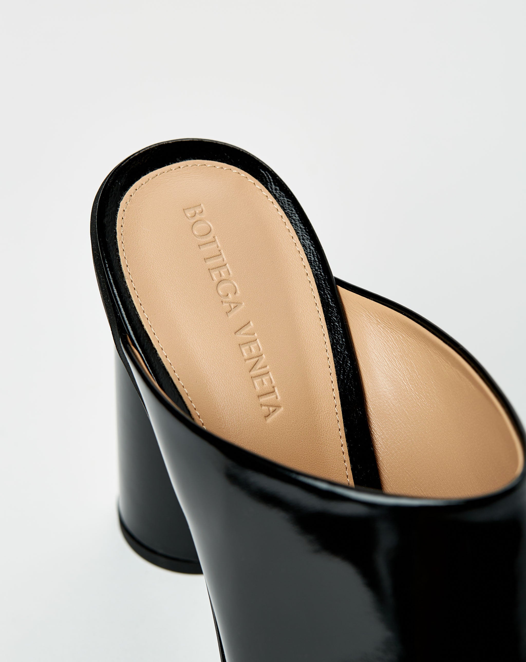 Sandal