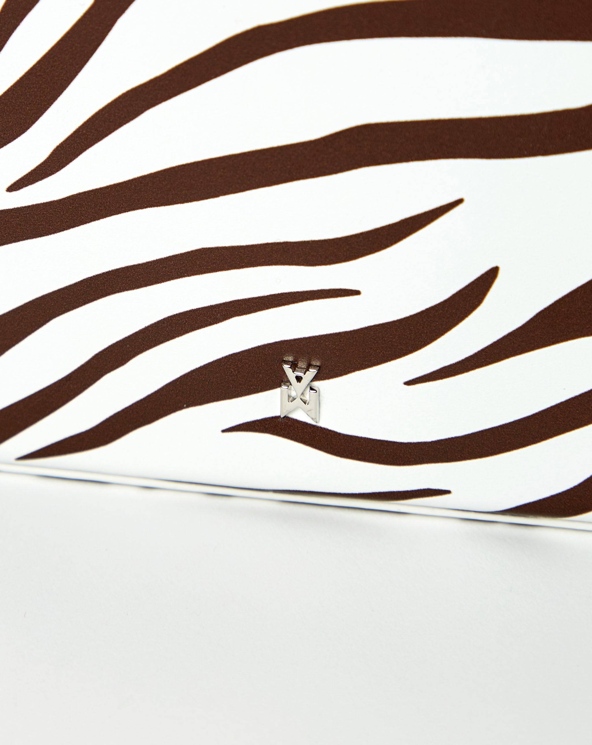 Amini Zebra