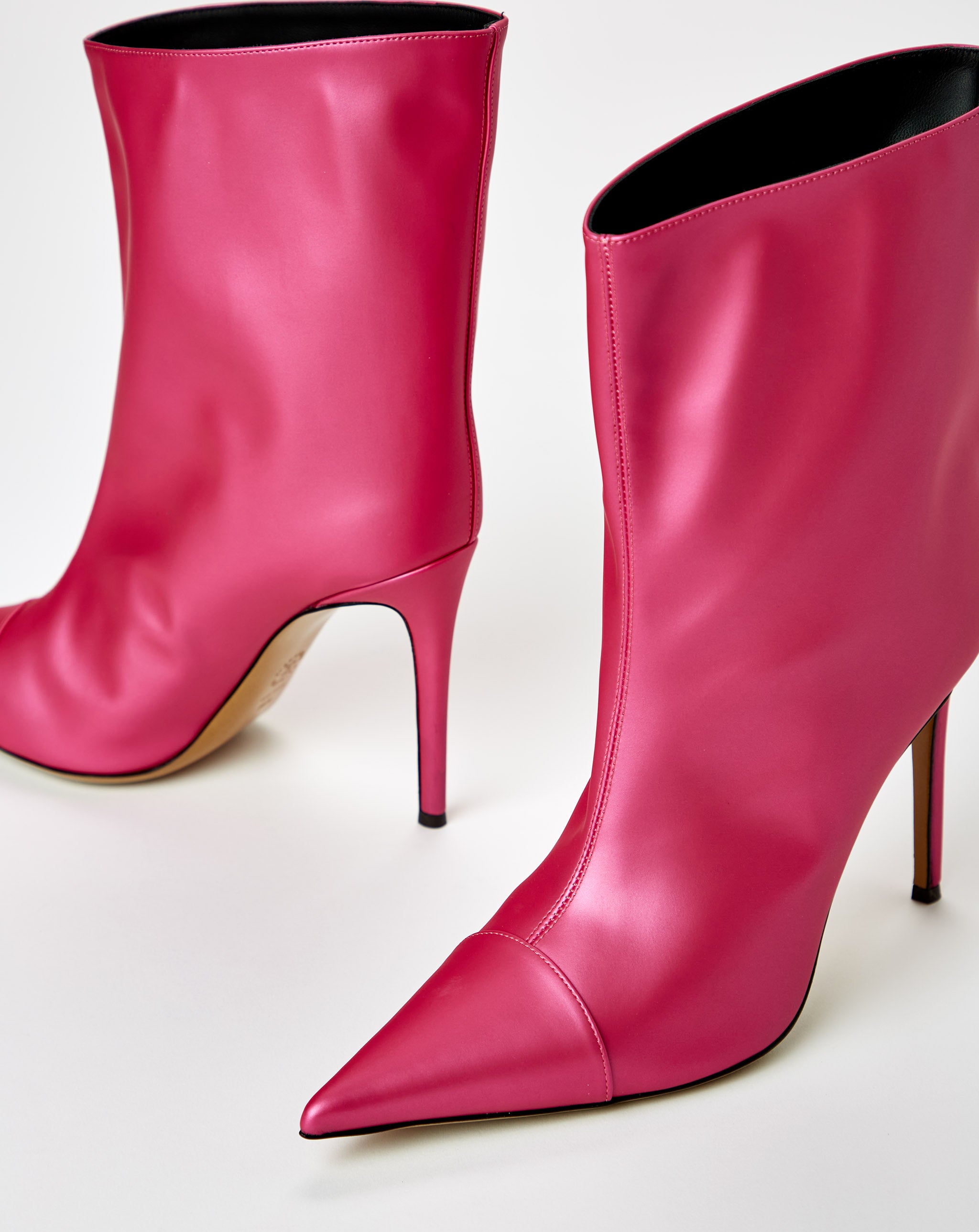 Short Satin Boot 105MM