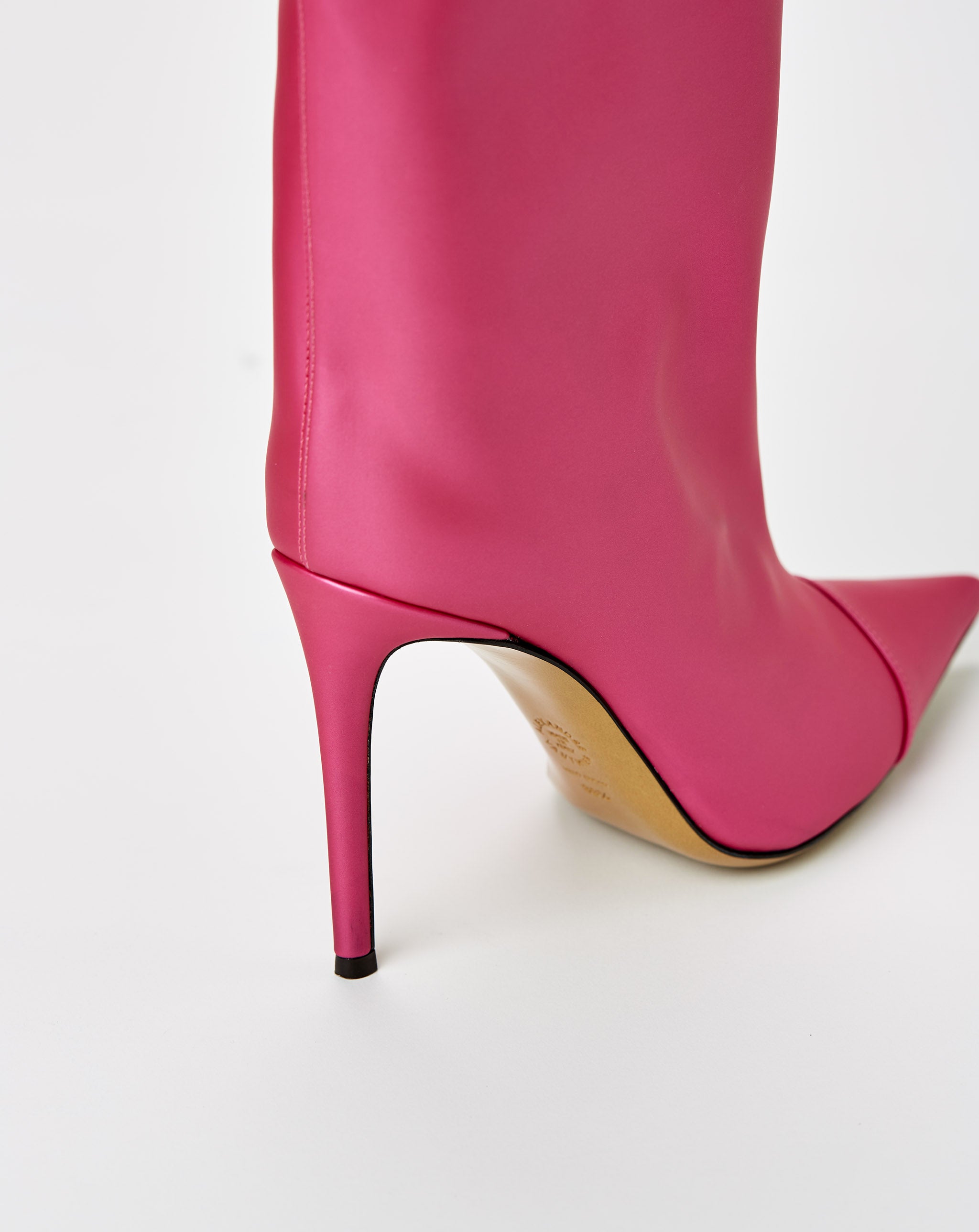 Short Satin Boot 105MM
