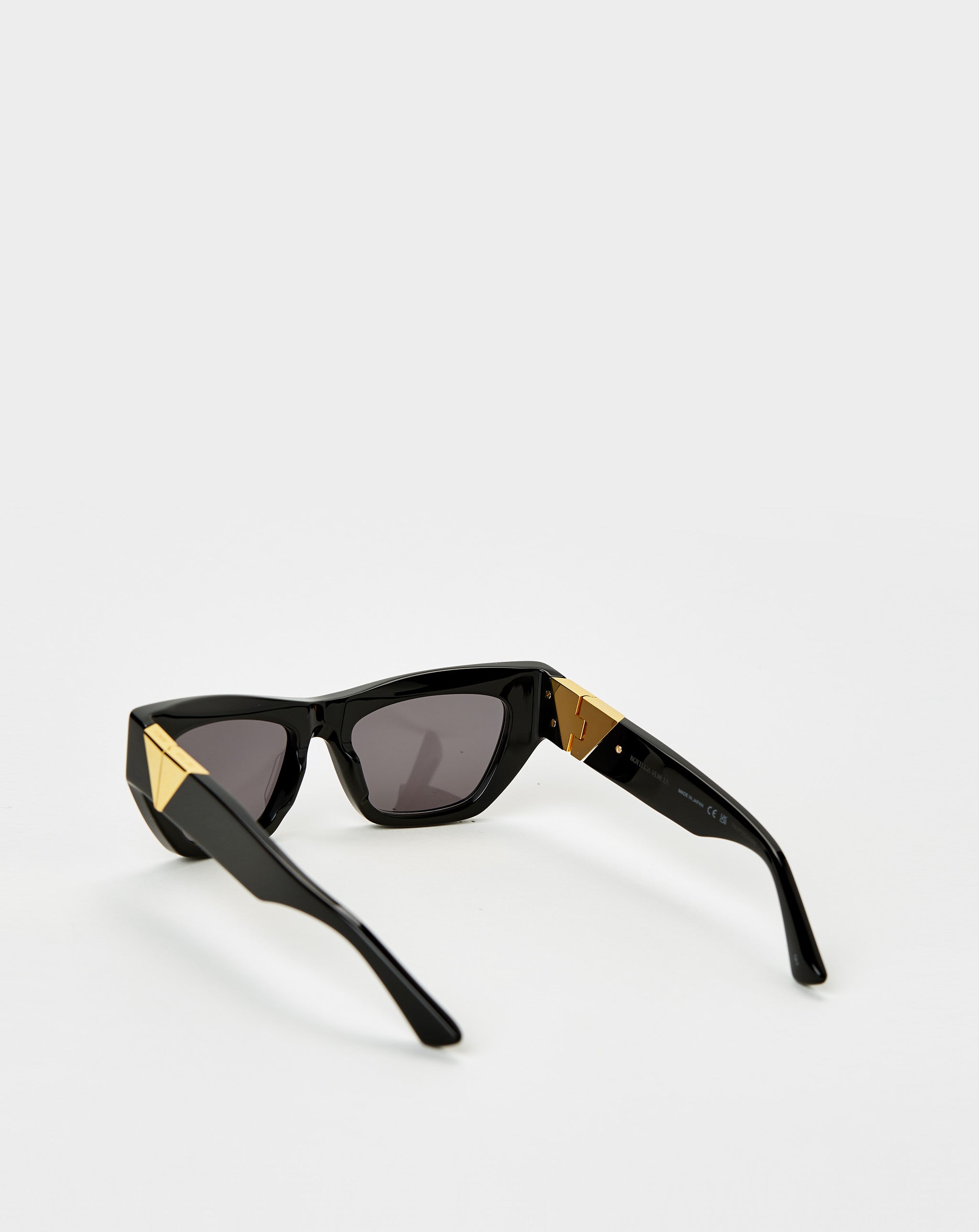 Black Cateye