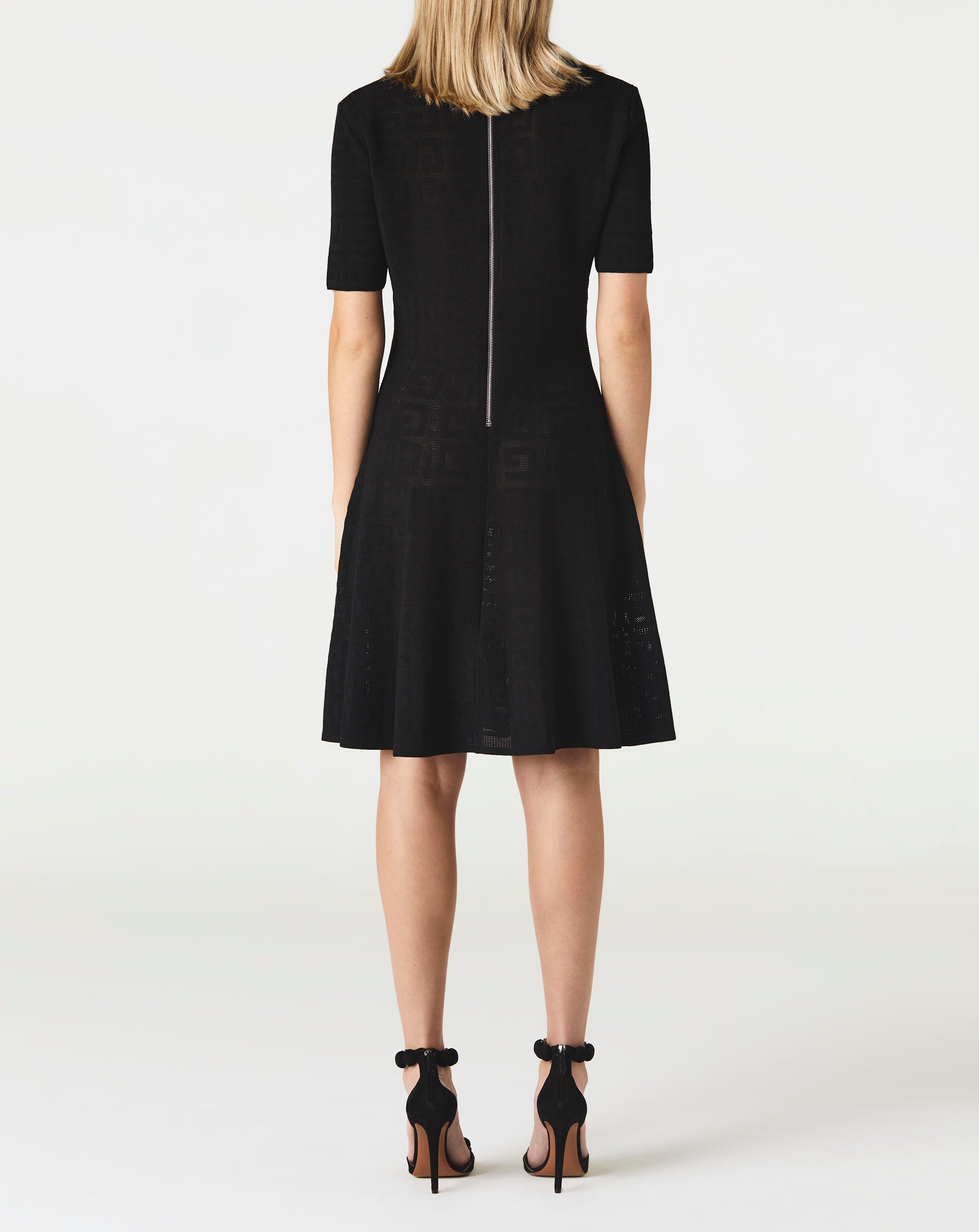 Short Sleeve Dress With Flare Skirt