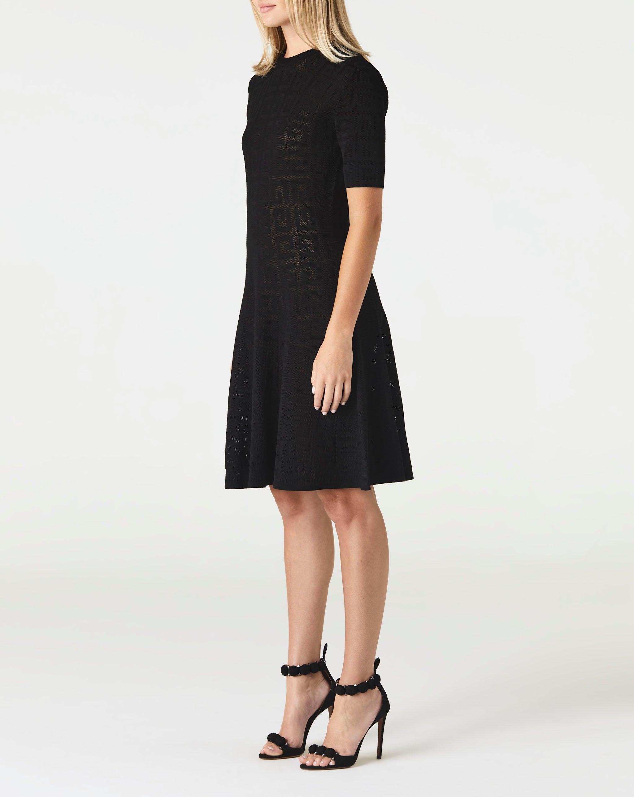 Short Sleeve Dress With Flare Skirt