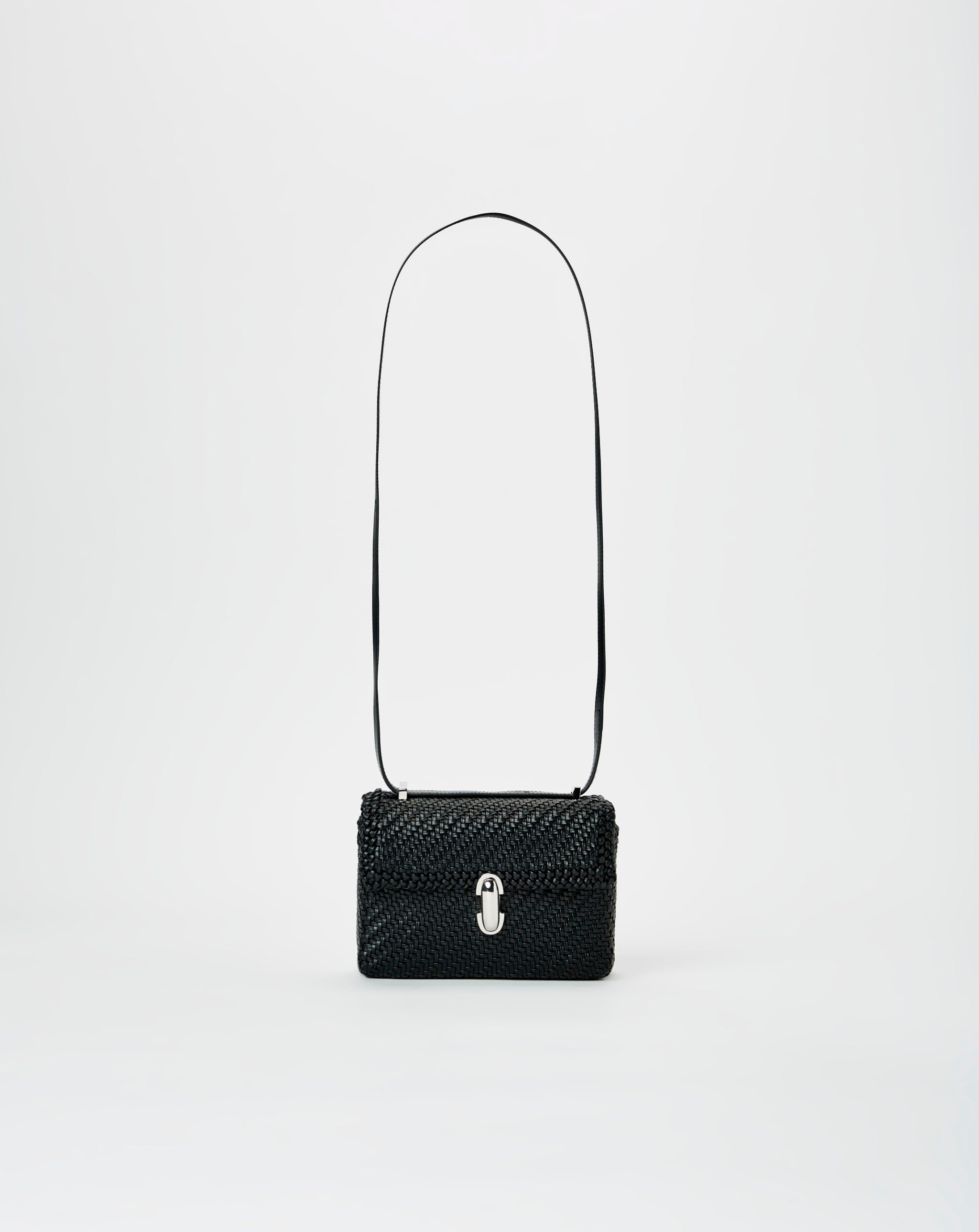 Symmetry 19 In Woven Leather