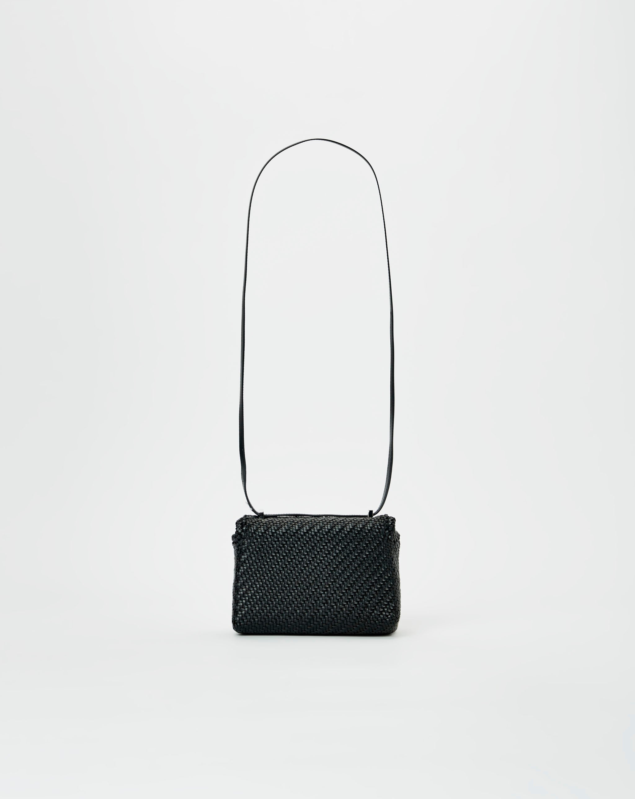 Symmetry 19 In Woven Leather