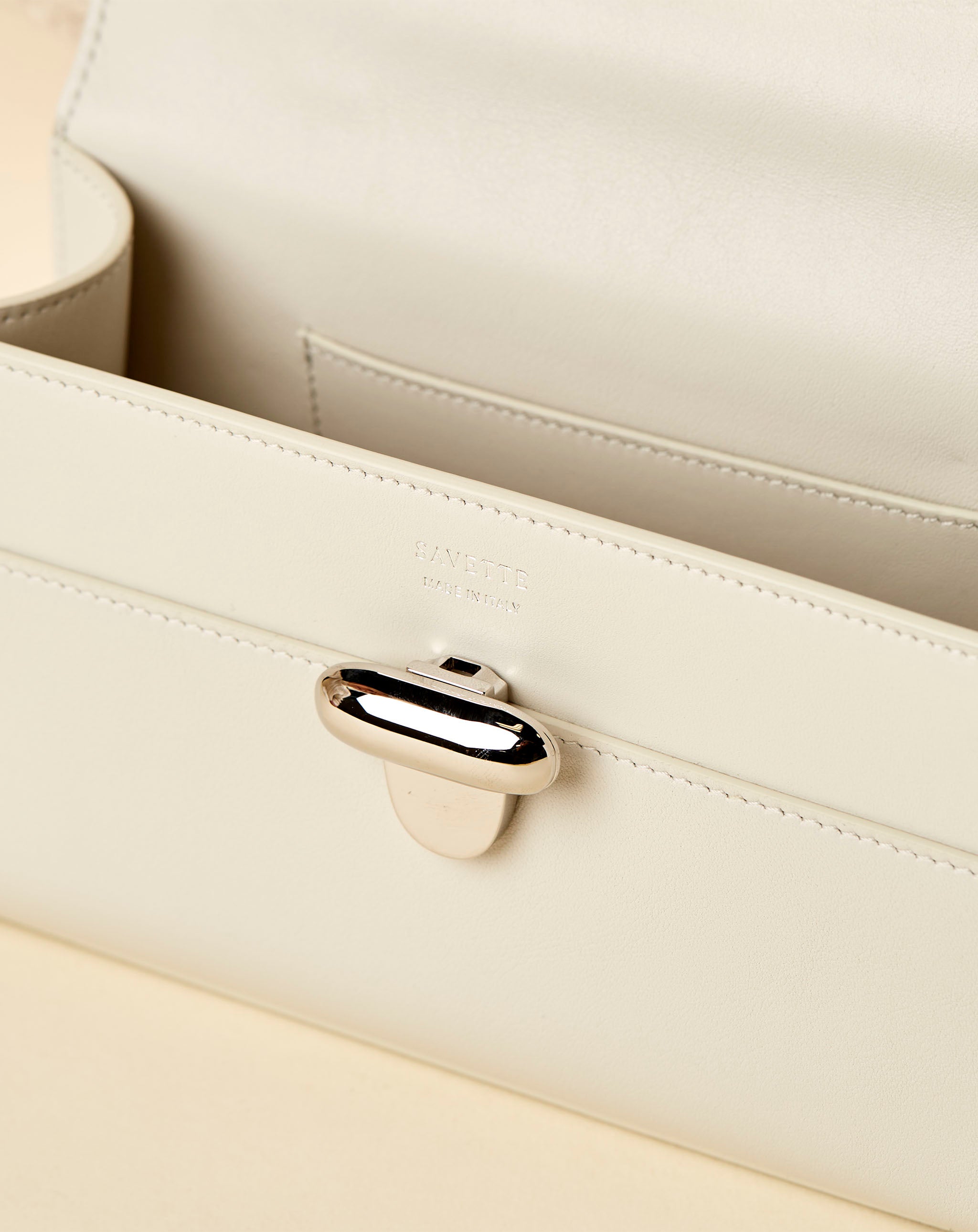 Pochette Ivory