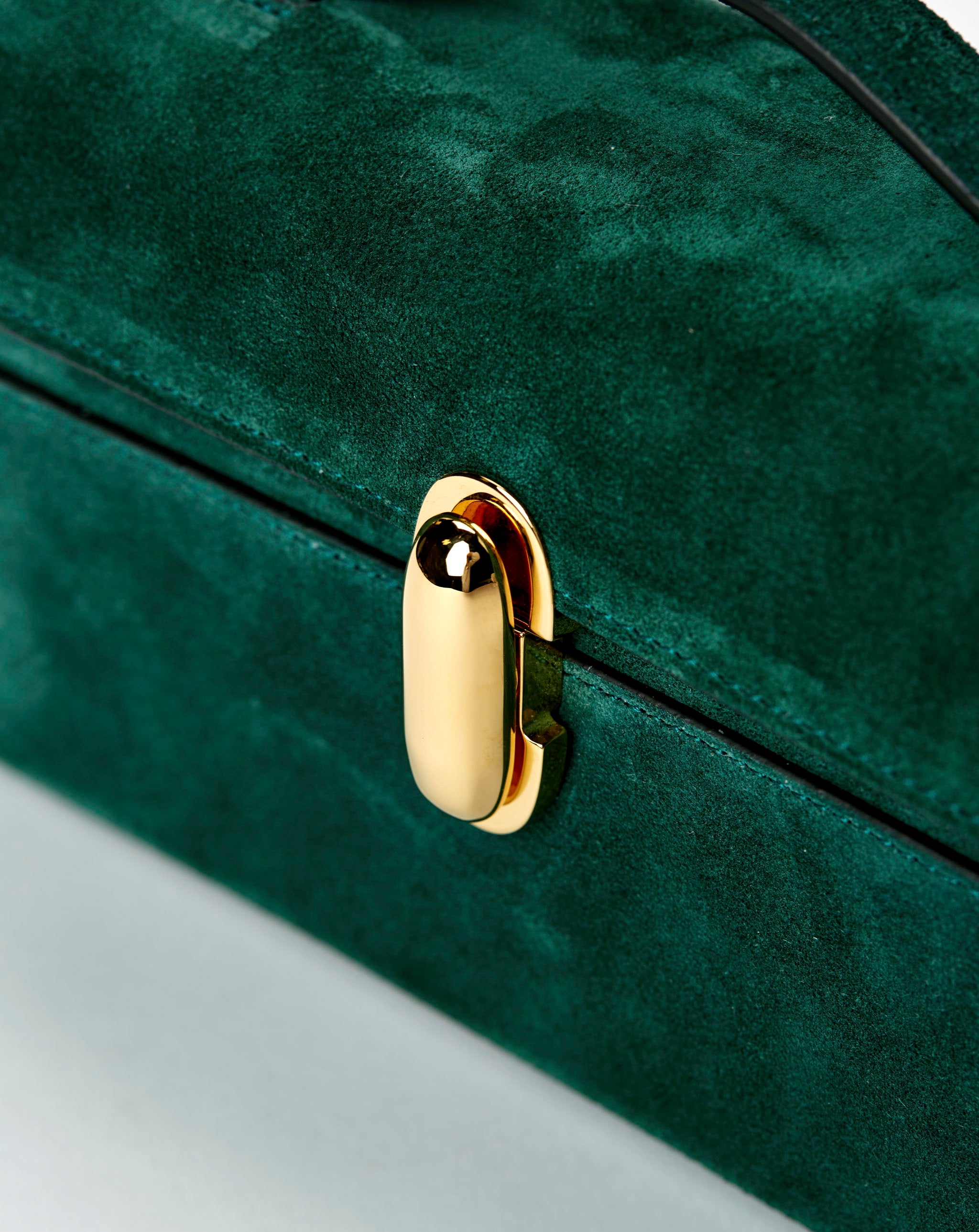 Symmetry Pochette in Forest Suede