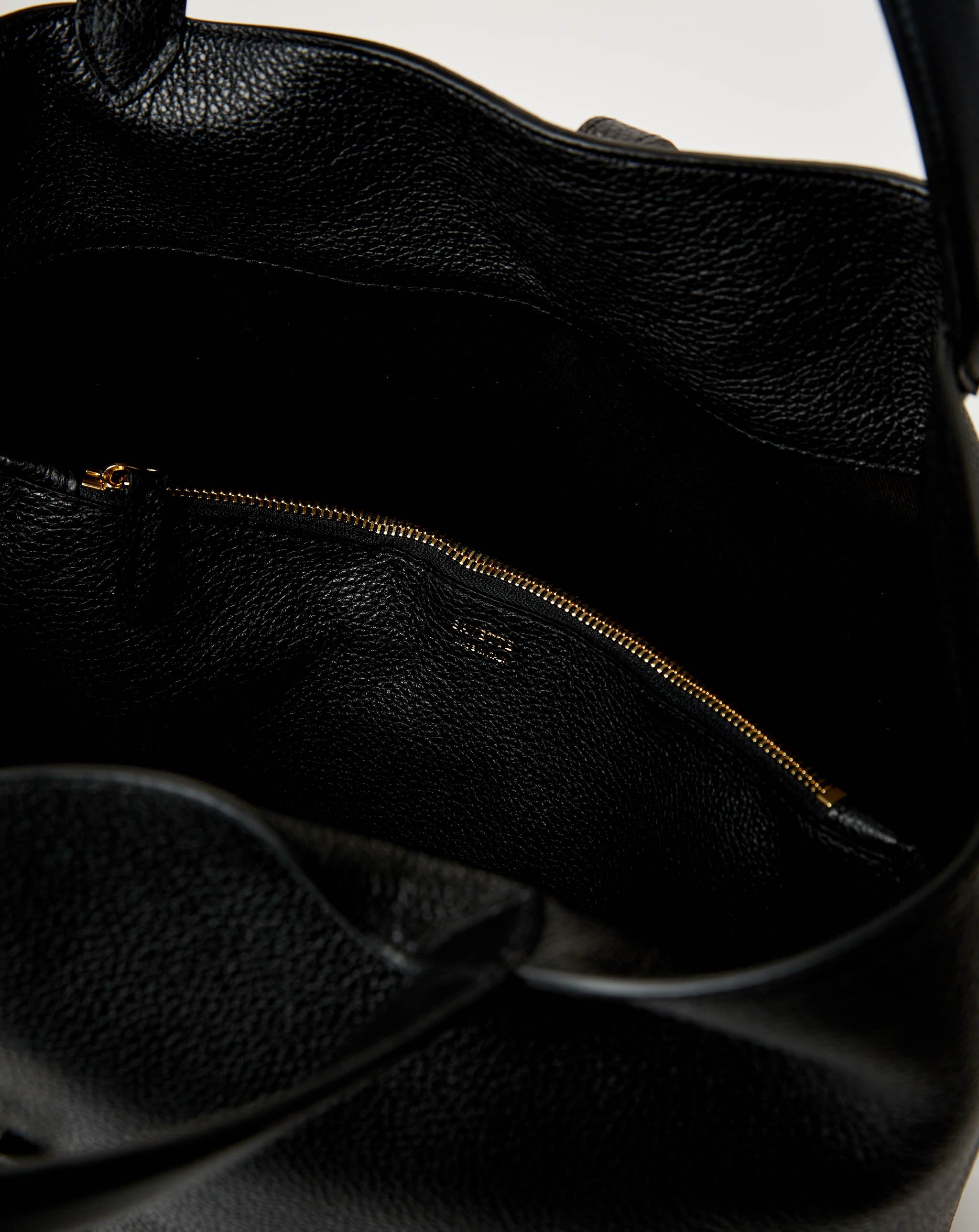 The Tote
