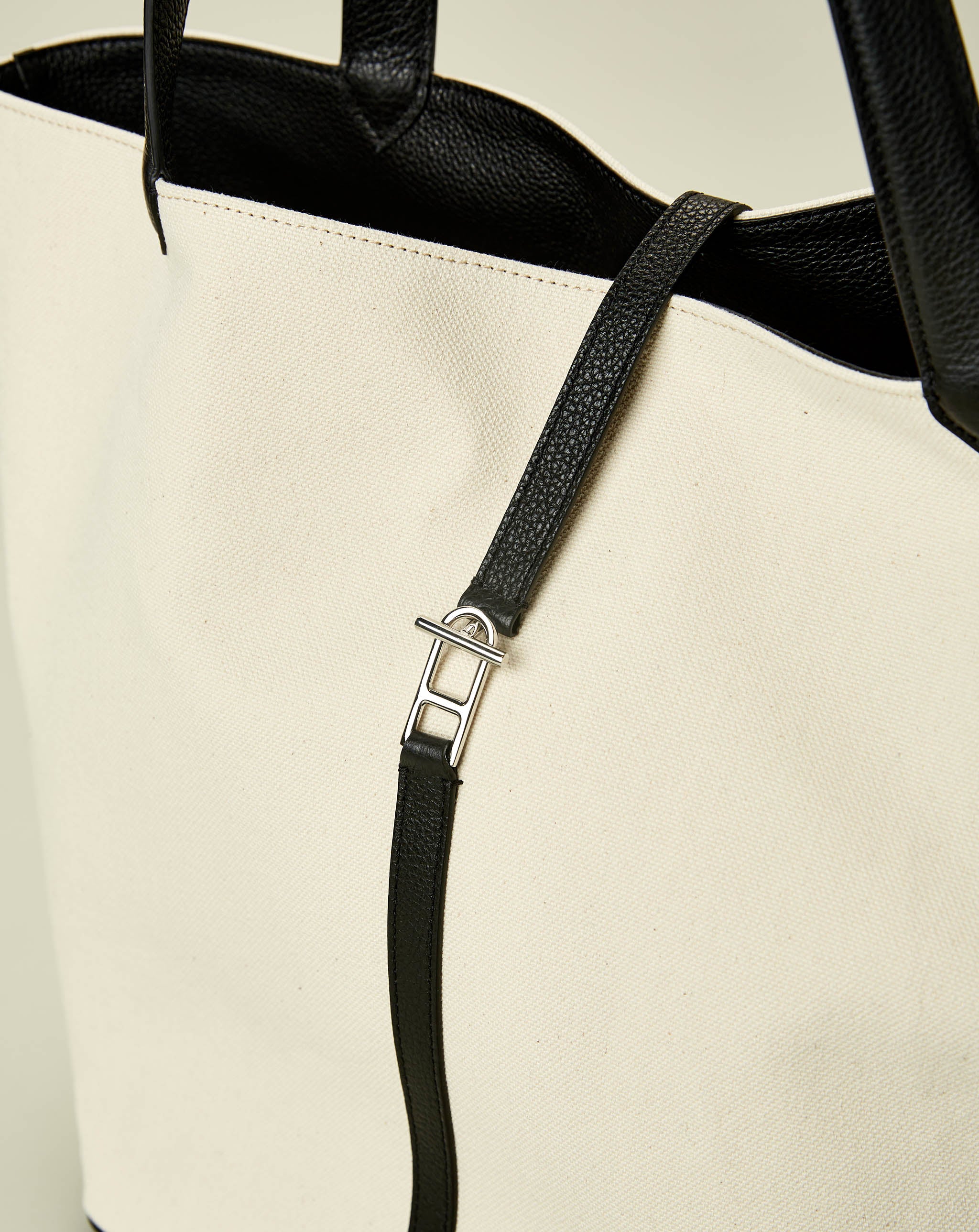 The Tote
